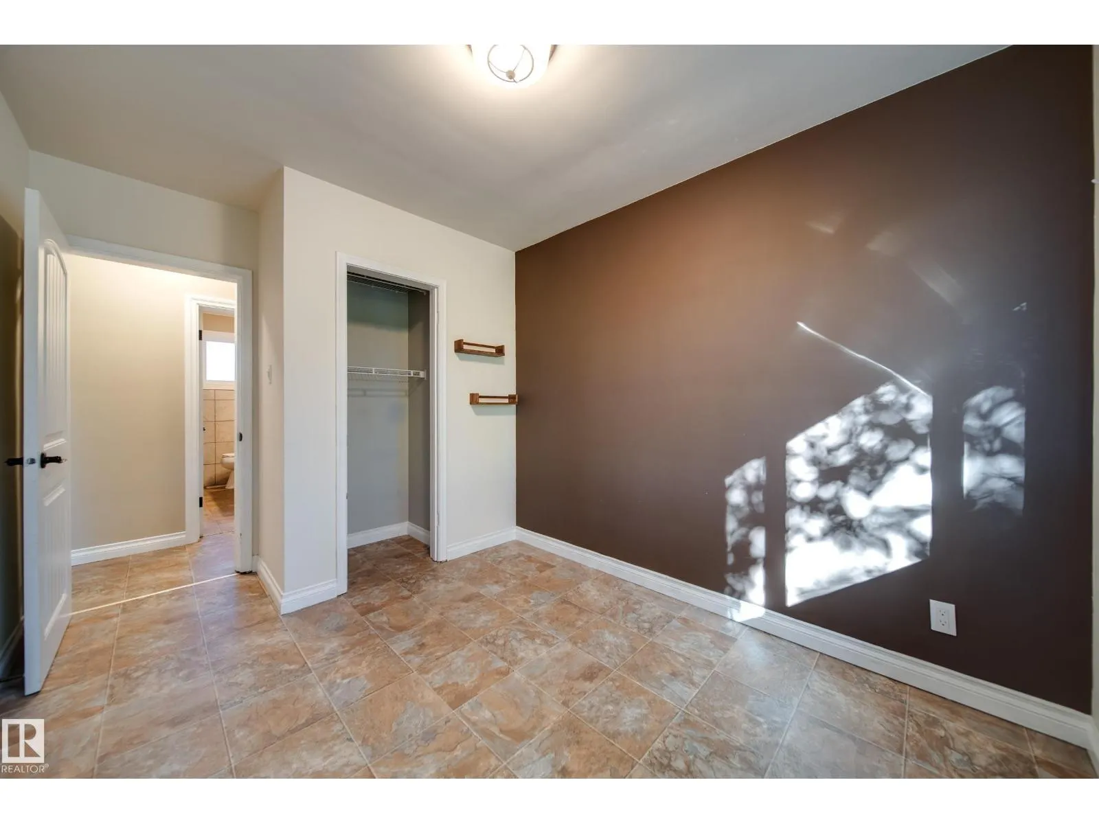 9326 150 ST NW