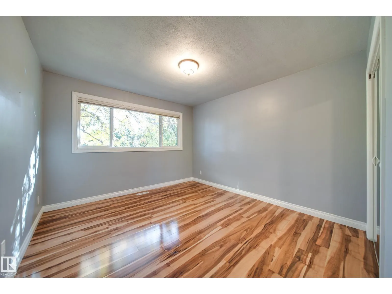 9326 150 ST NW