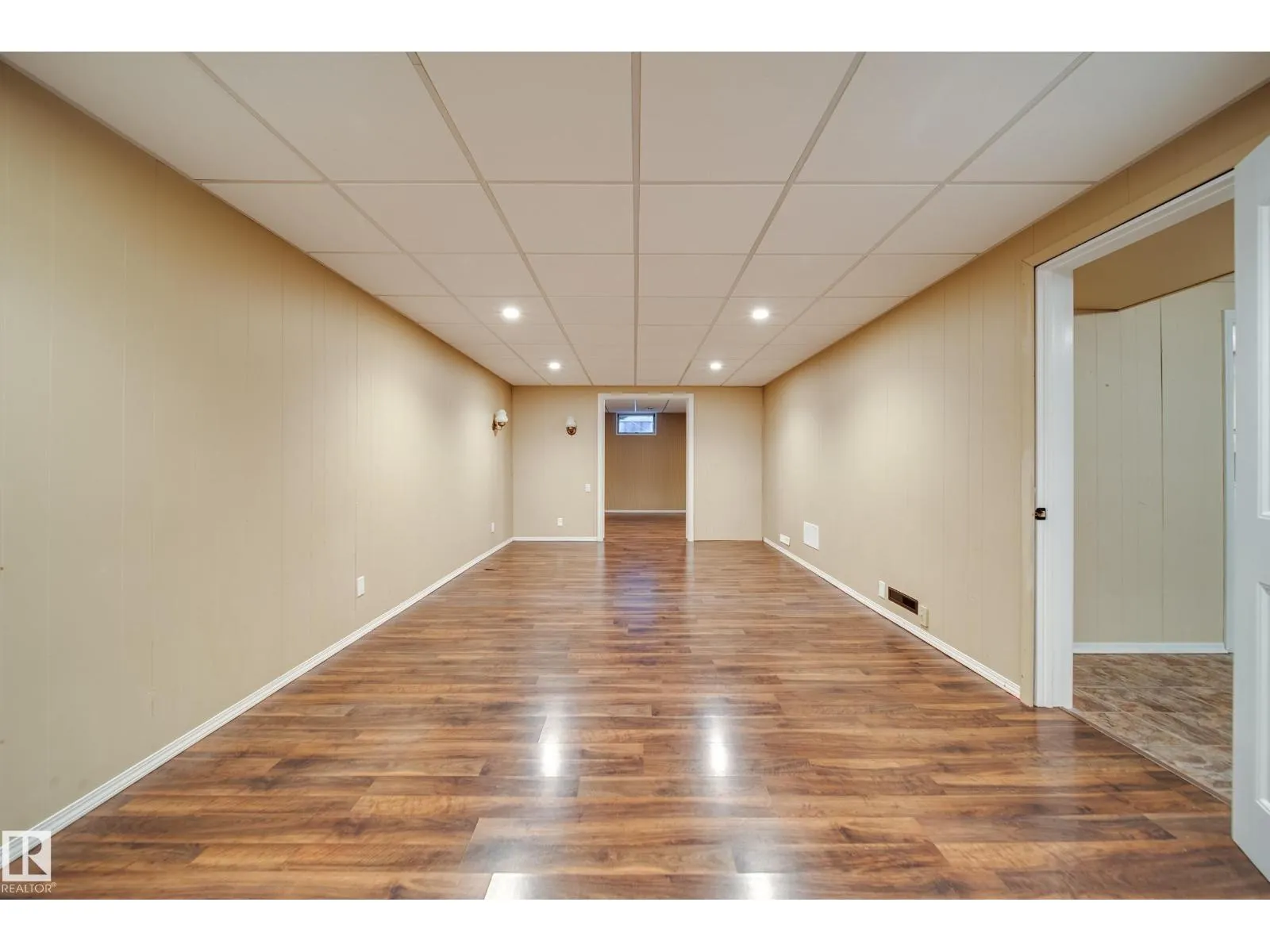 9326 150 ST NW