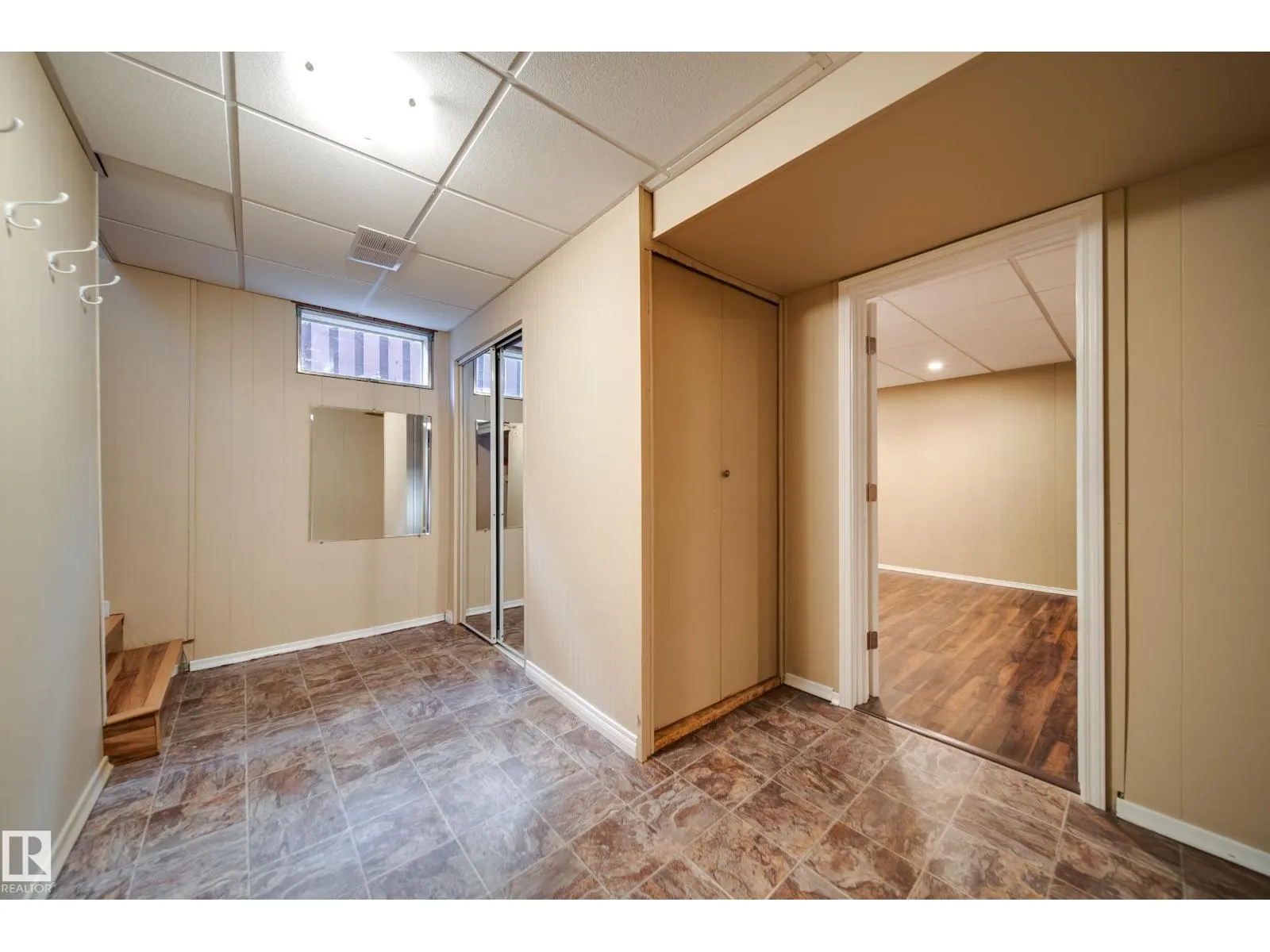 9326 150 ST NW