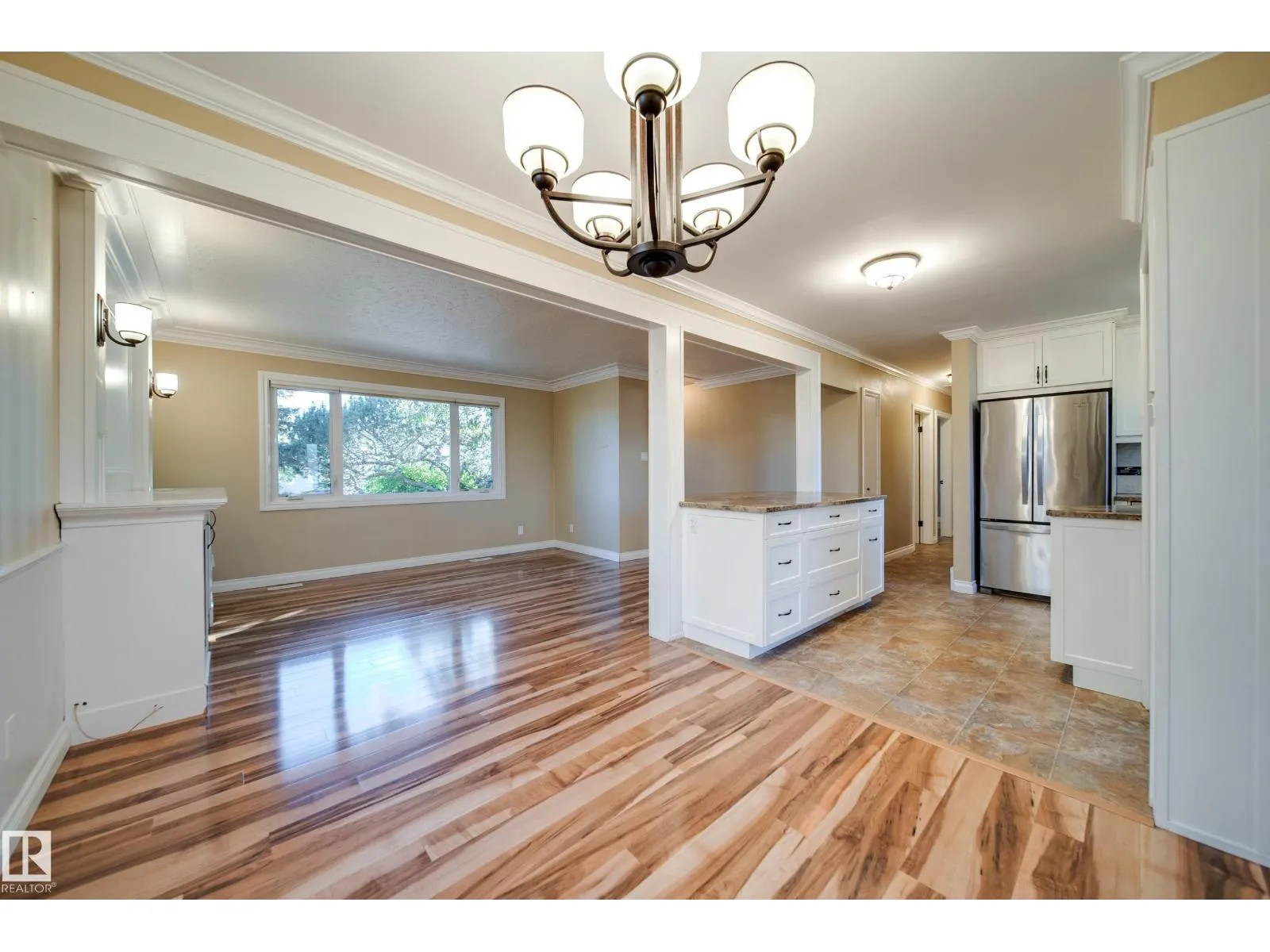 9326 150 ST NW