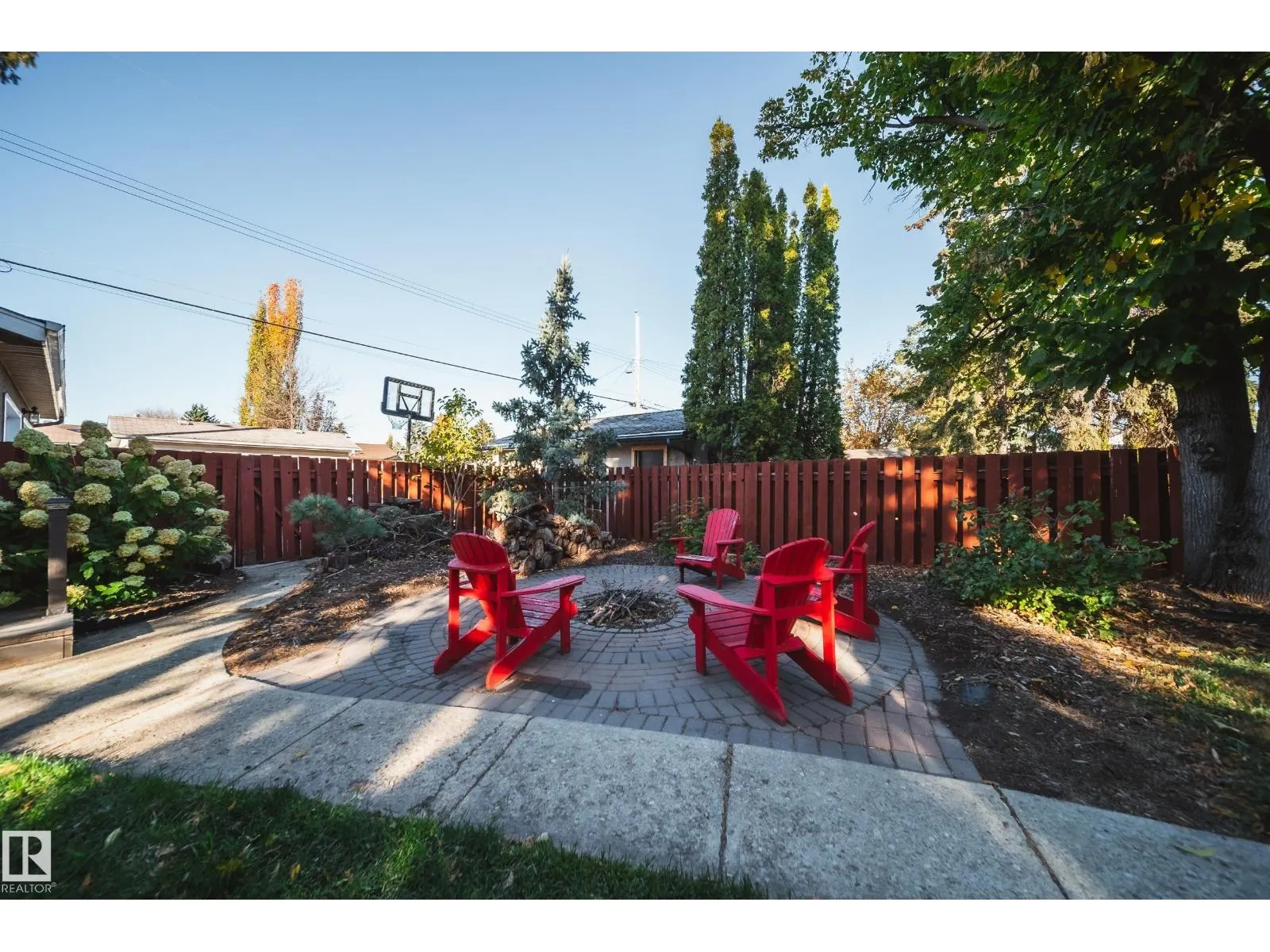 9326 150 ST NW