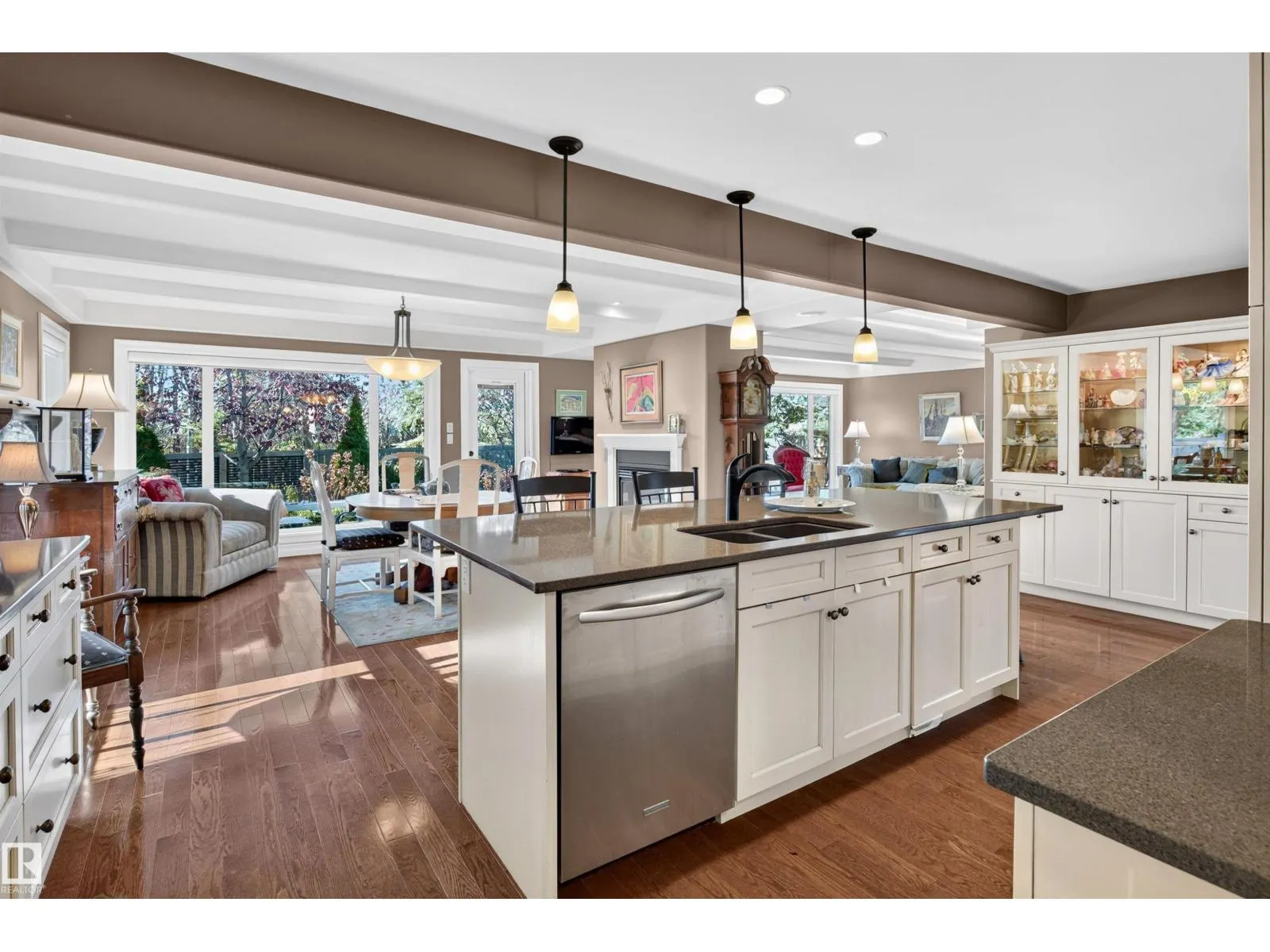 30 LODGEPOLE CR