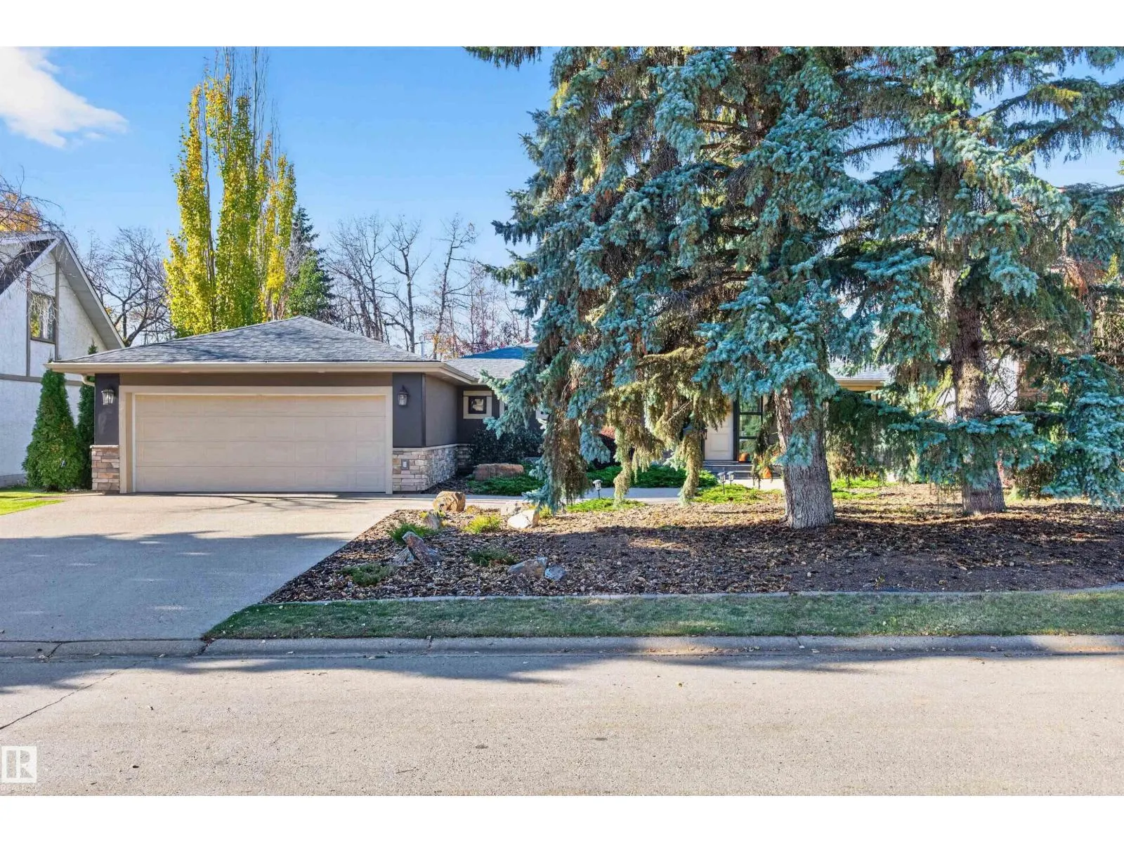 30 LODGEPOLE CR