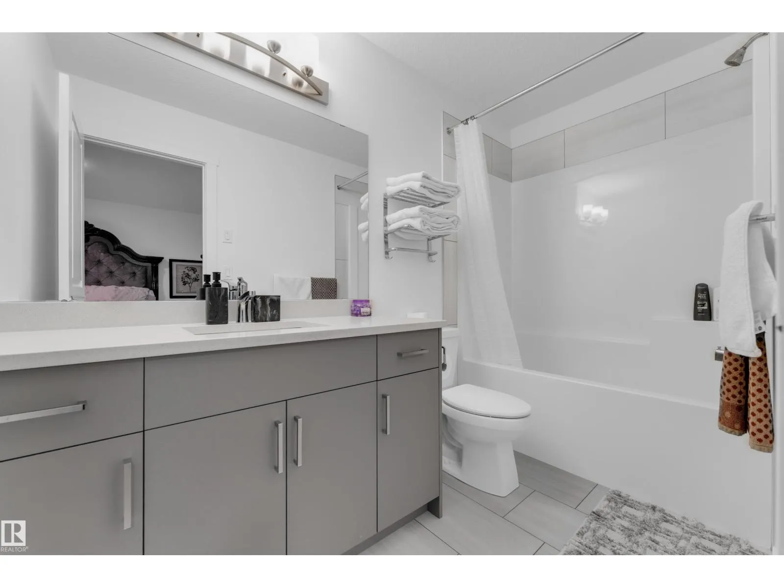 #21 7110 Keswick DR SW