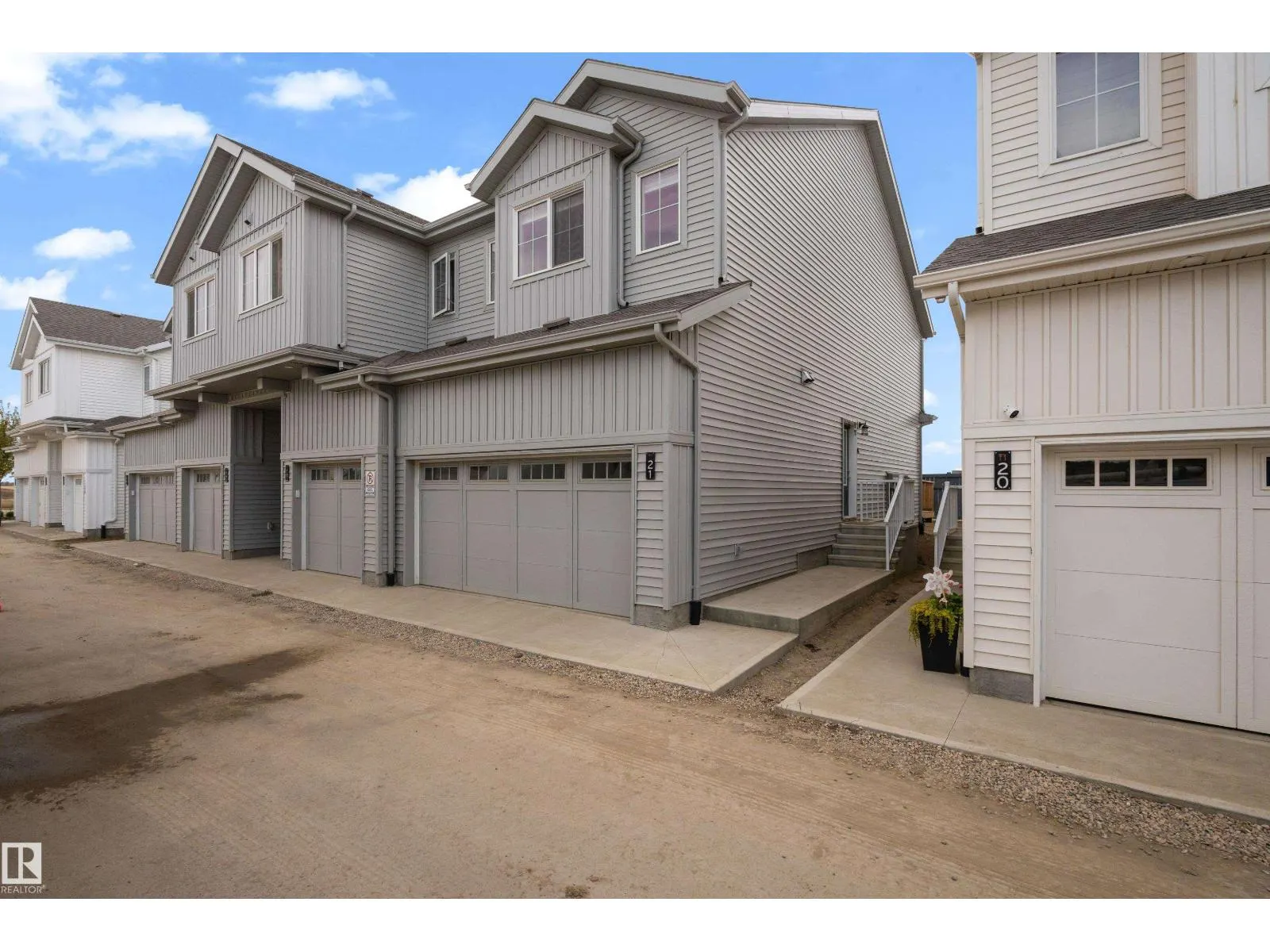 #21 7110 Keswick DR SW