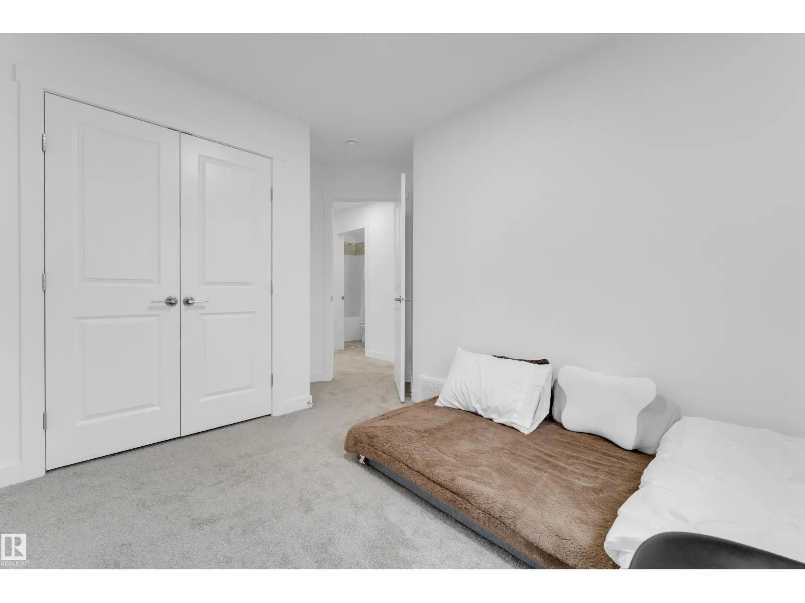 #21 7110 Keswick DR SW