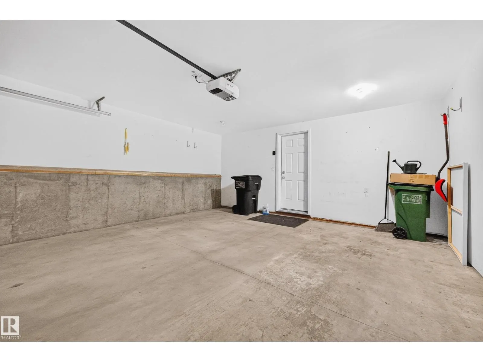 #45 1030 CHAPPELLE BV SW