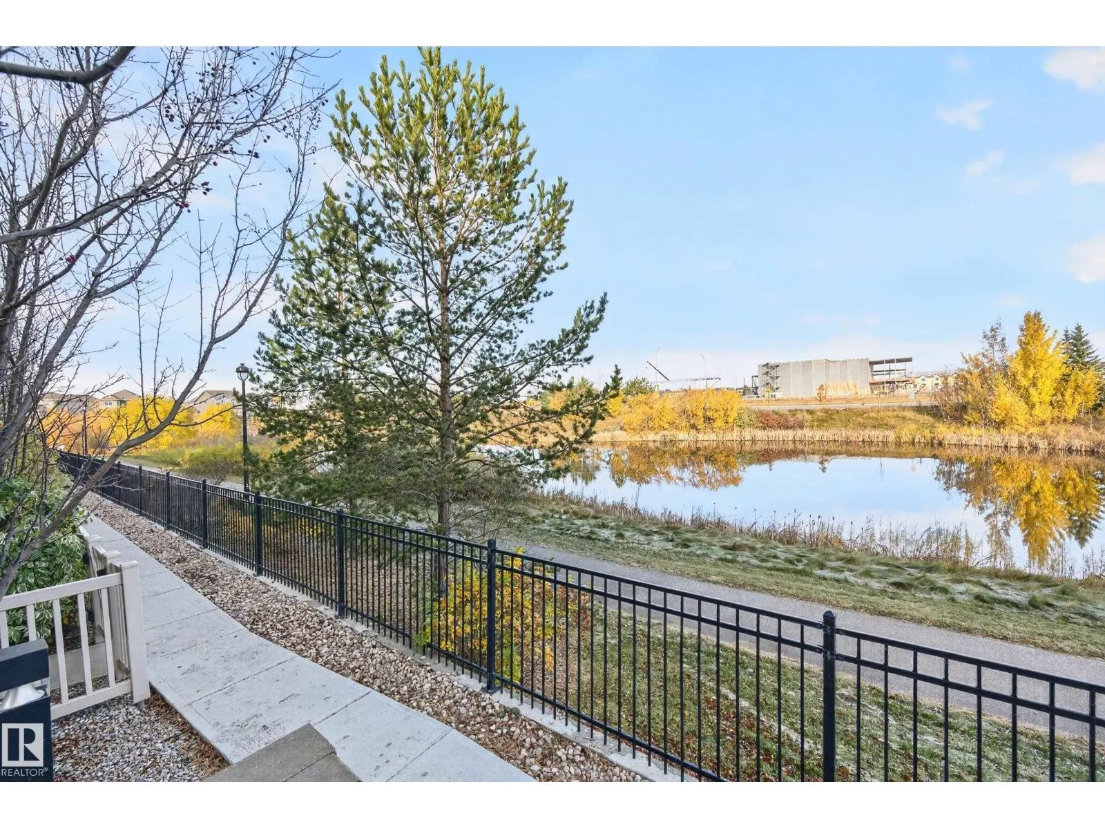 #45 1030 CHAPPELLE BV SW