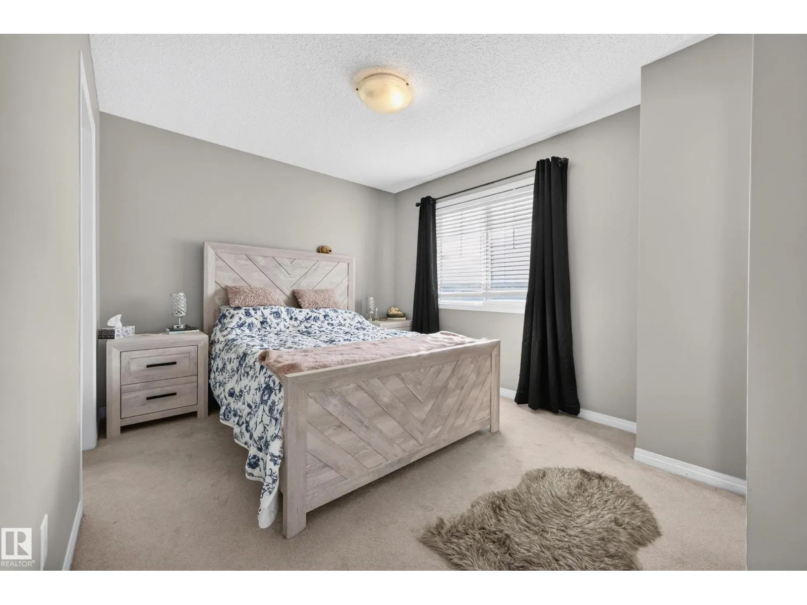 #45 1030 CHAPPELLE BV SW