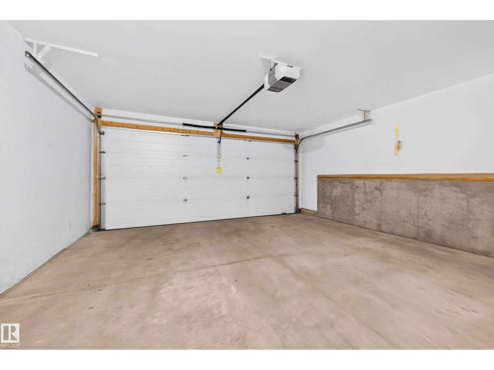 #45 1030 CHAPPELLE BV SW