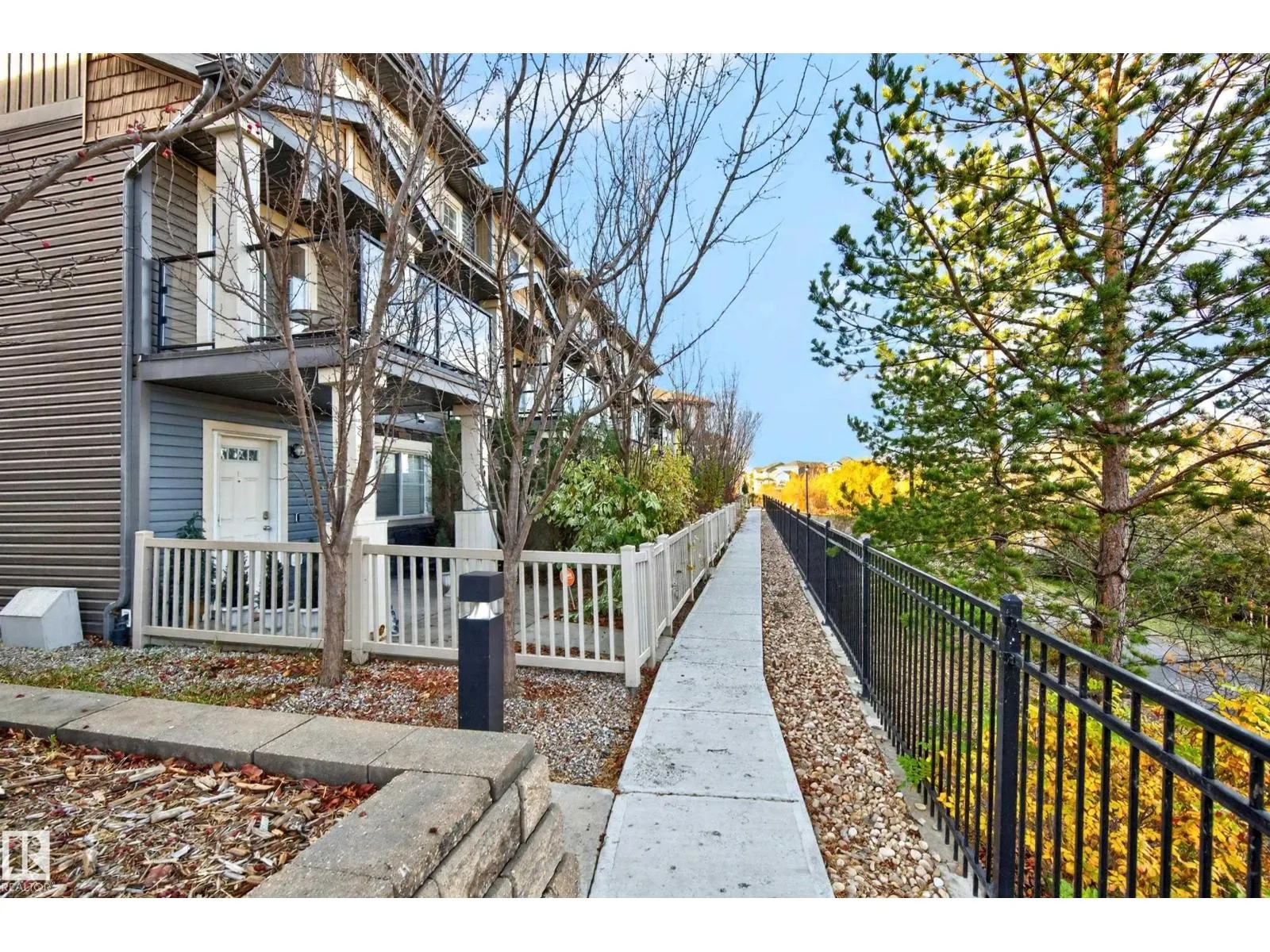 #45 1030 CHAPPELLE BV SW