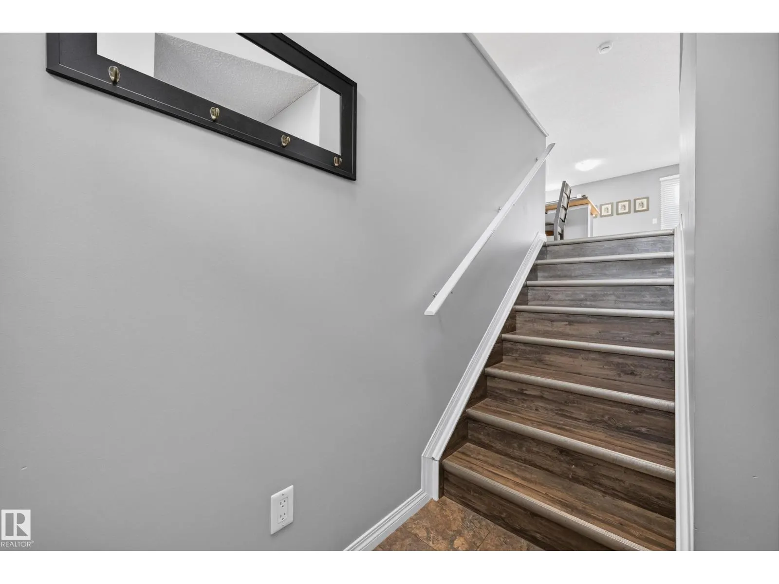 #45 1030 CHAPPELLE BV SW