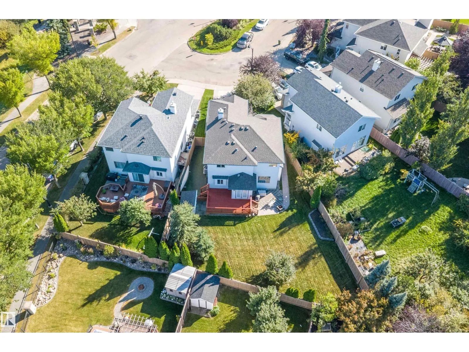438 HODGSON BV NW