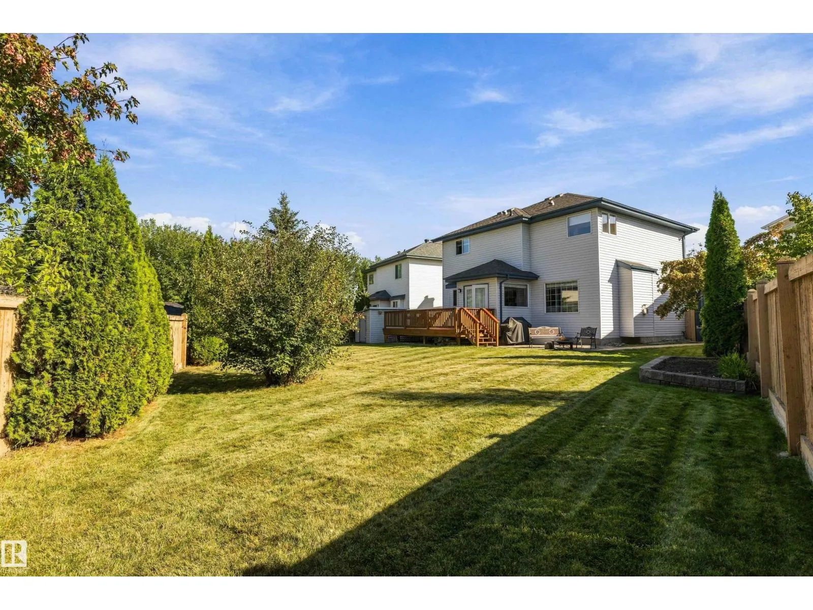 438 HODGSON BV NW