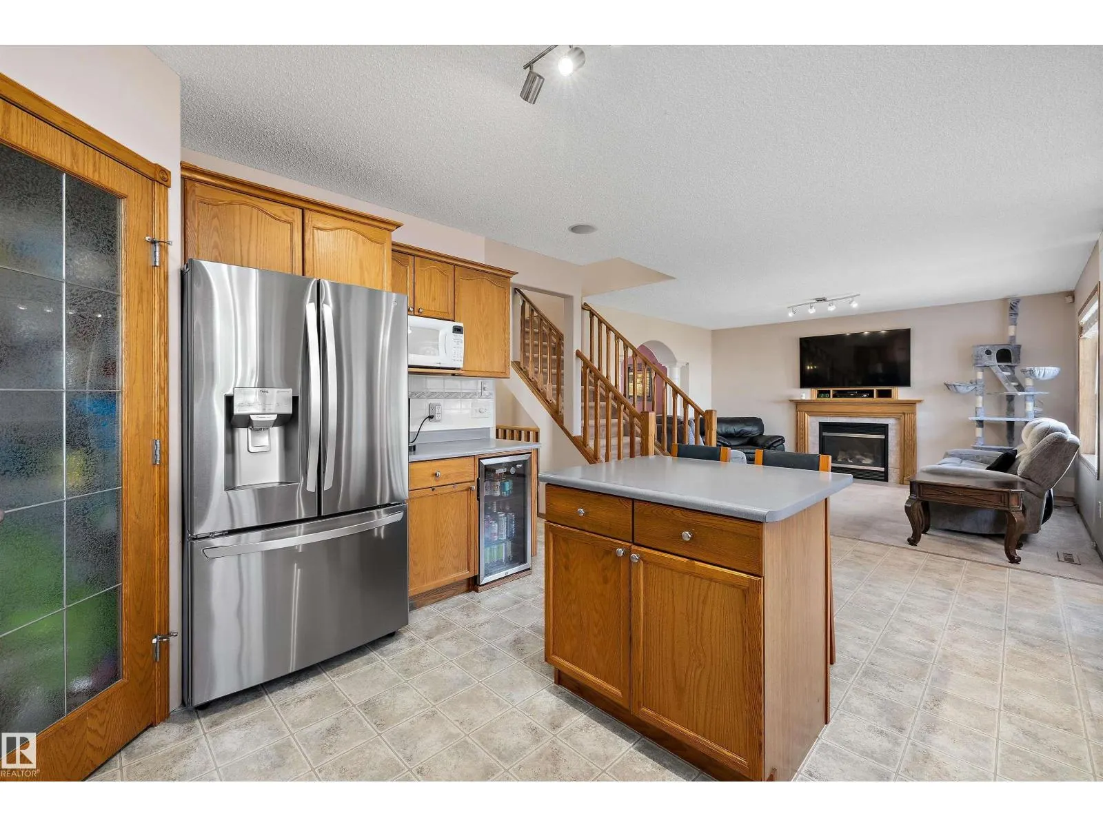 438 HODGSON BV NW