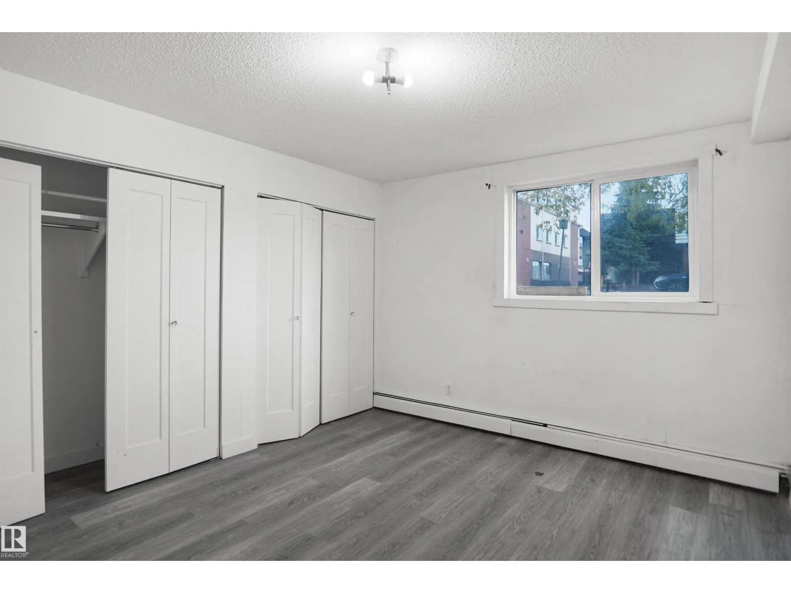 #102 10140 151 ST NW NW