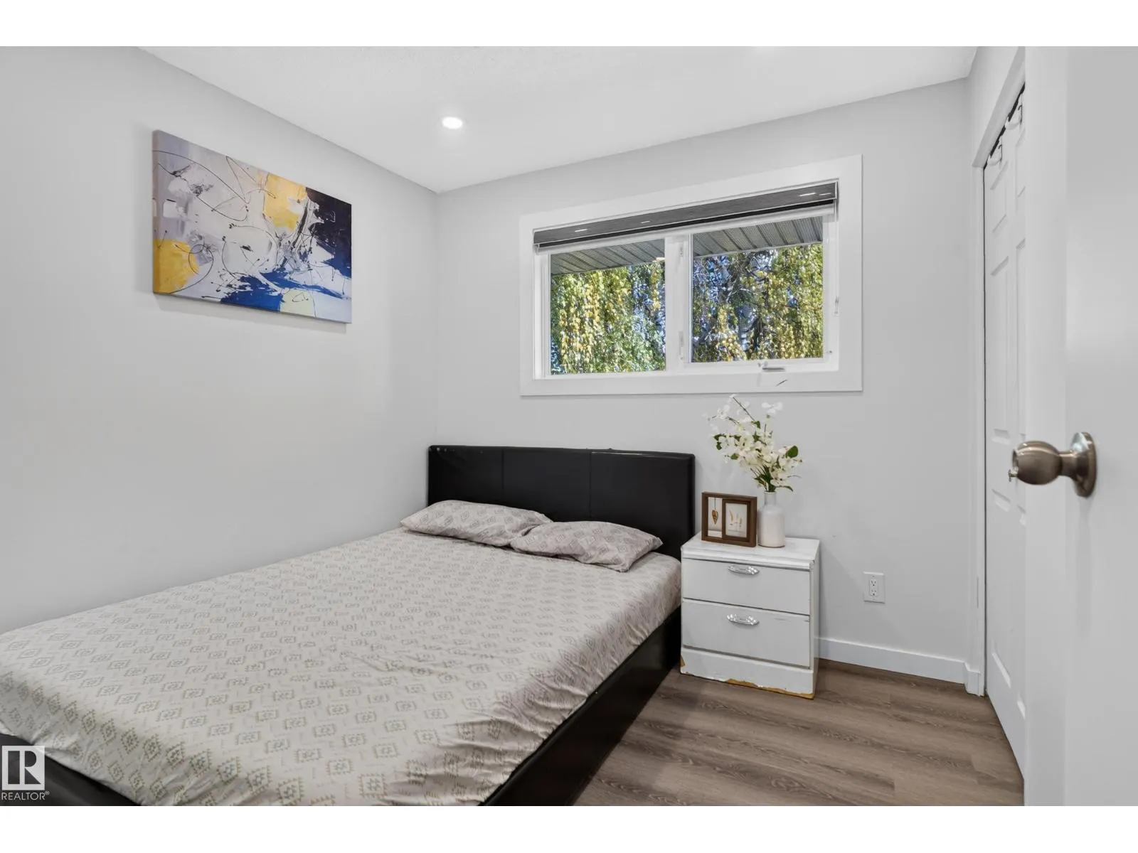 67 HENRY AV NW