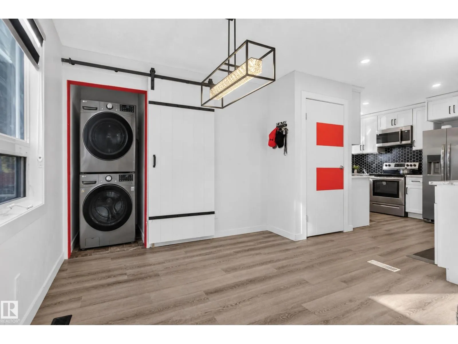 67 HENRY AV NW