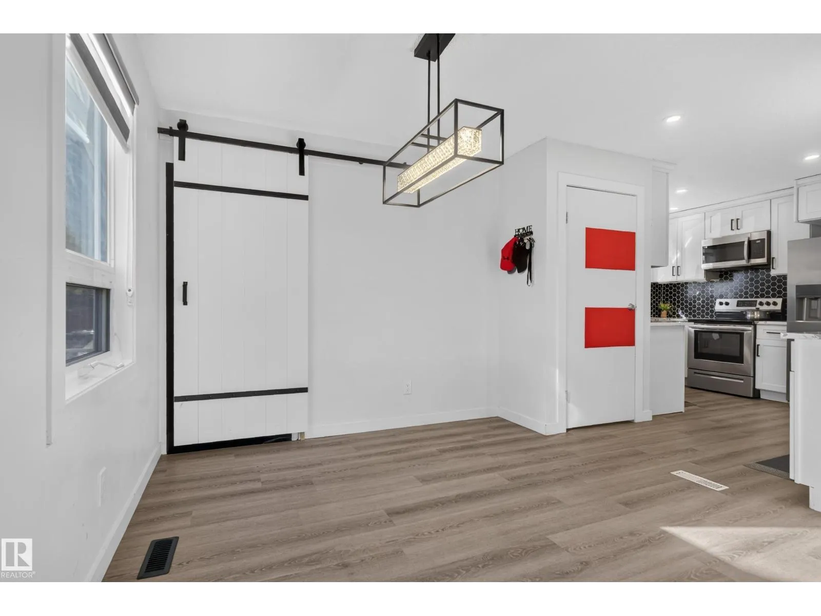 67 HENRY AV NW