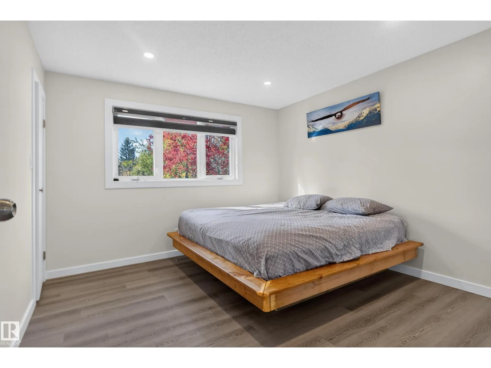 67 HENRY AV NW