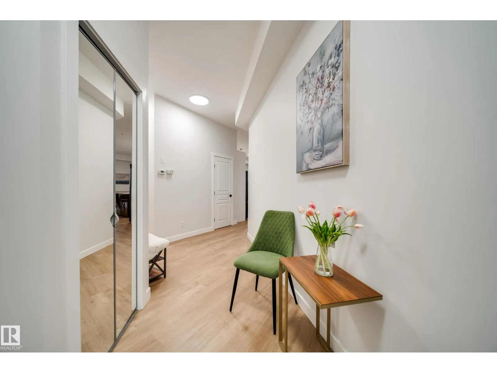 #228 10531 117 ST NW