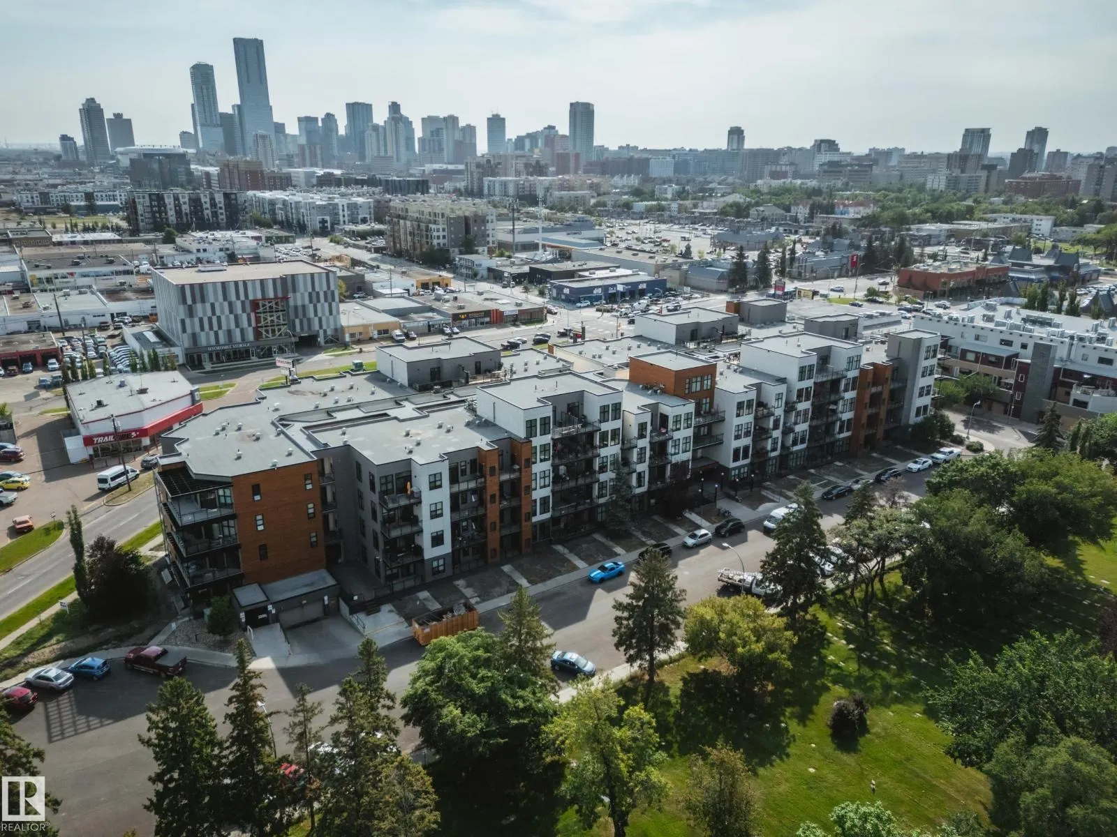 #228 10531 117 ST NW