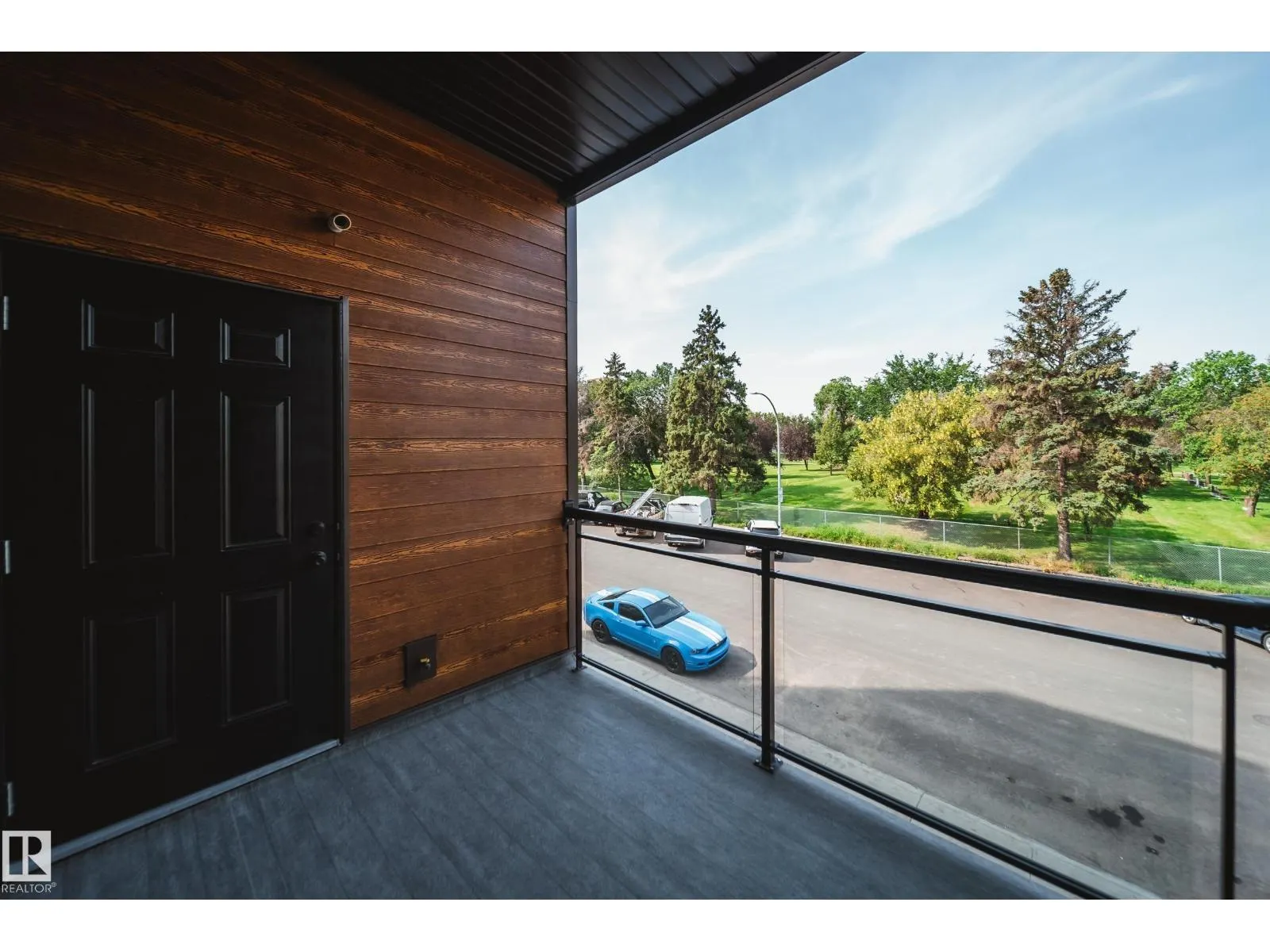 #228 10531 117 ST NW