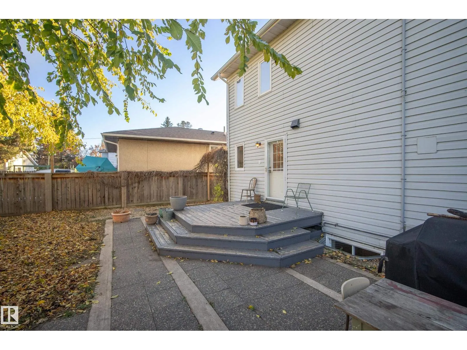 7135 81 ST NW
