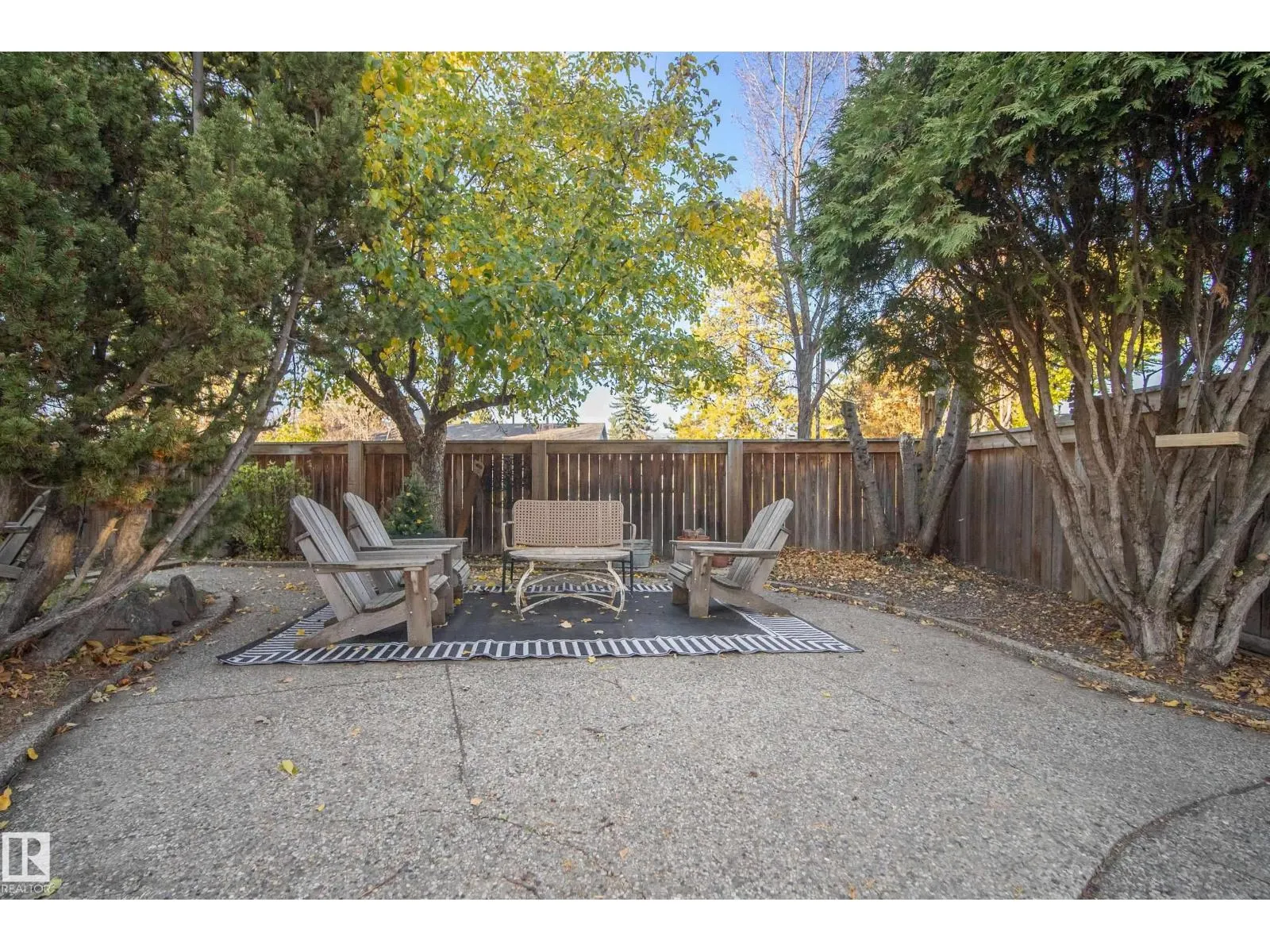 7135 81 ST NW