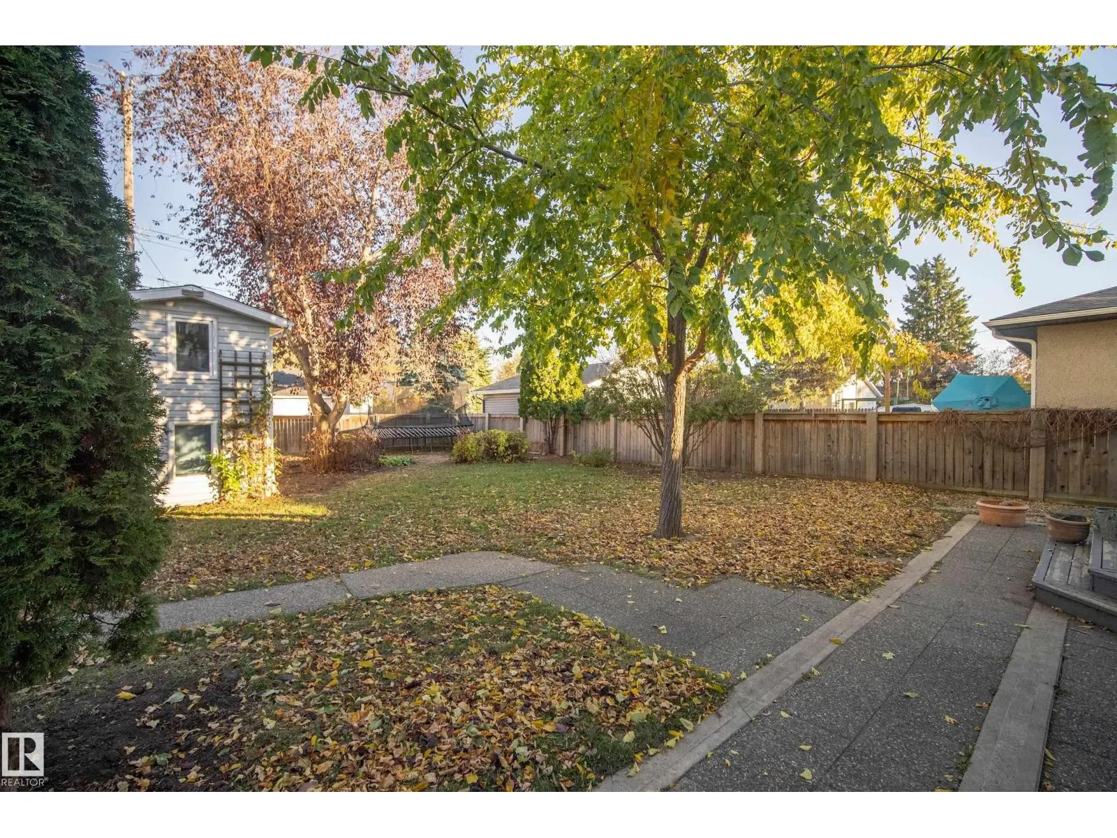 7135 81 ST NW