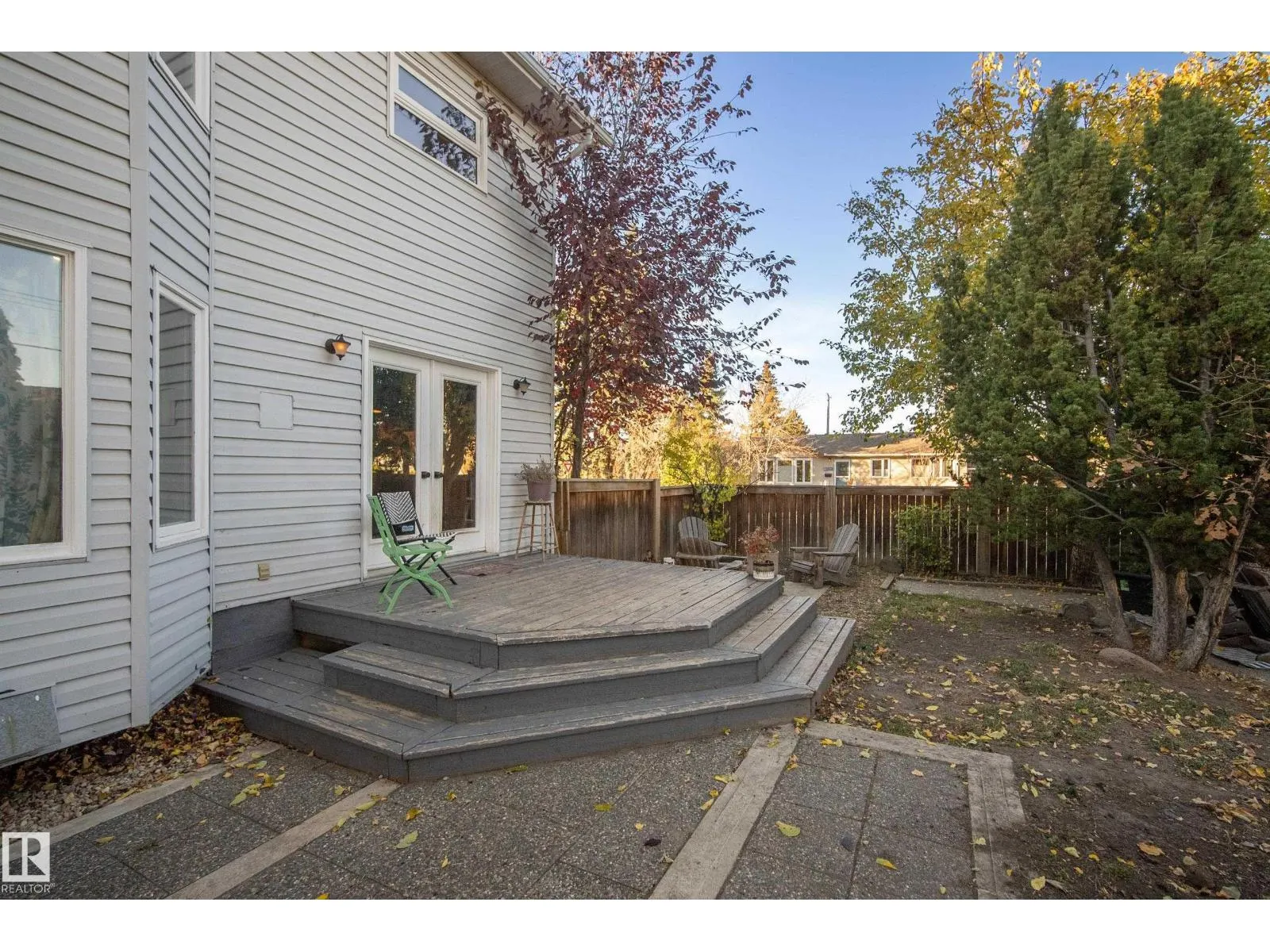 7135 81 ST NW