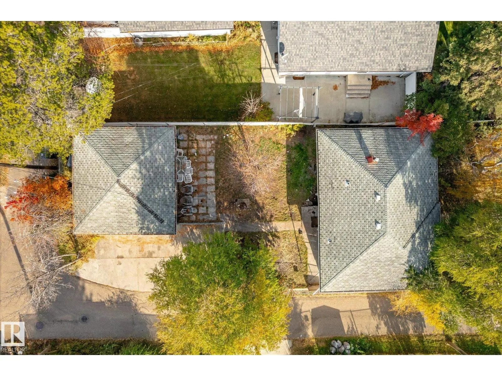 7308 77 ST NW
