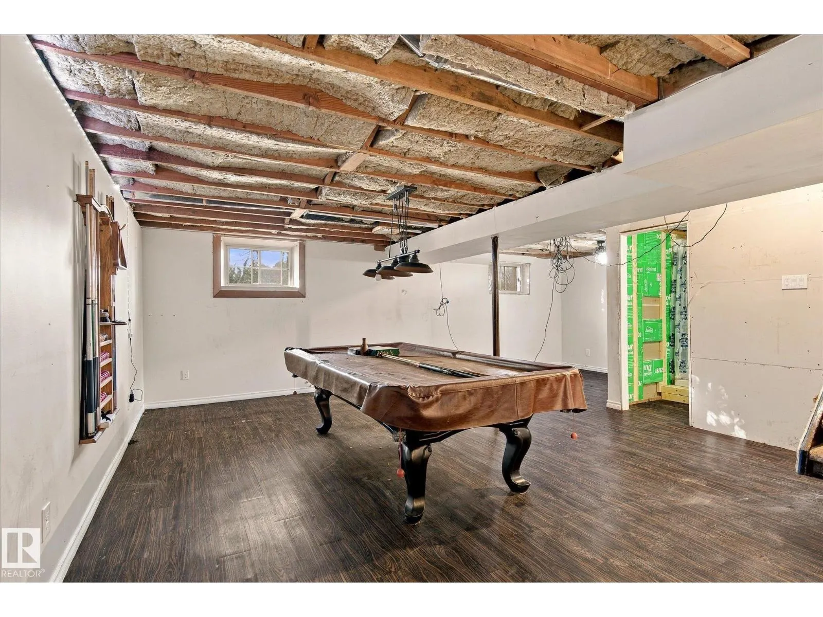 7308 77 ST NW