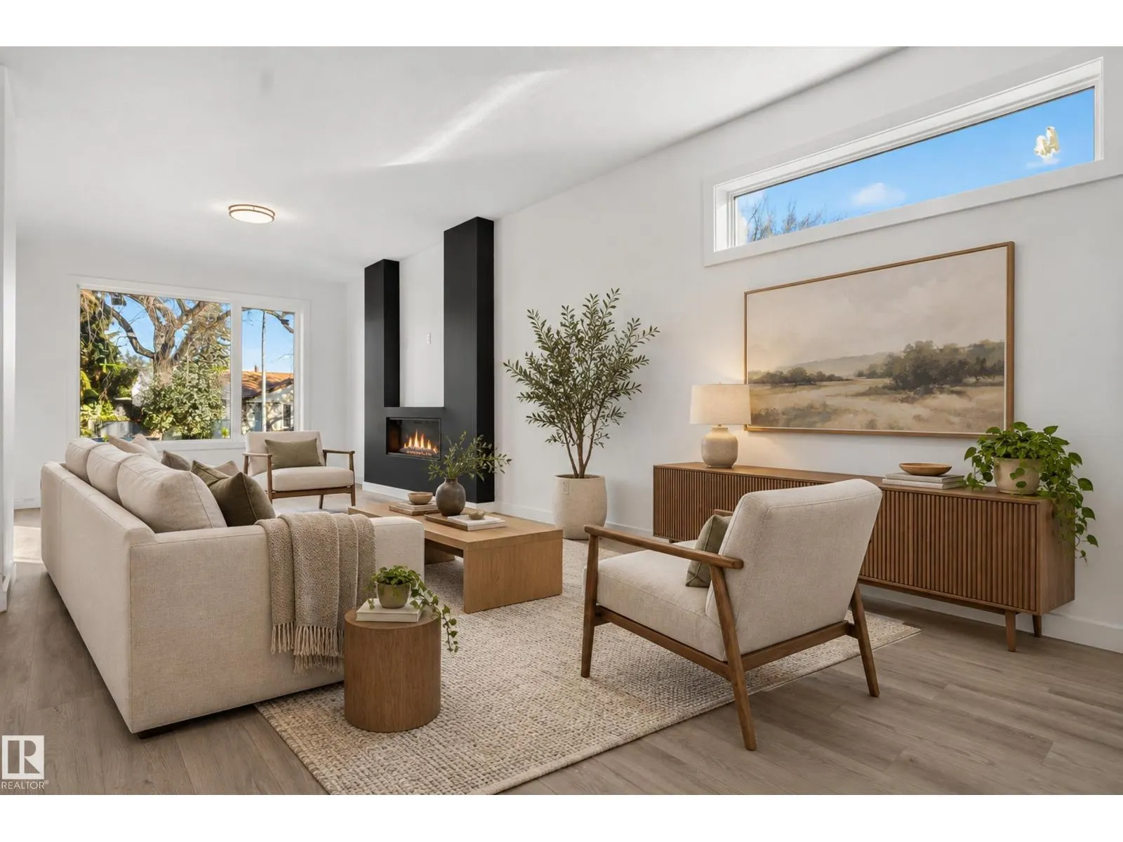 3605 112 AV NW NW