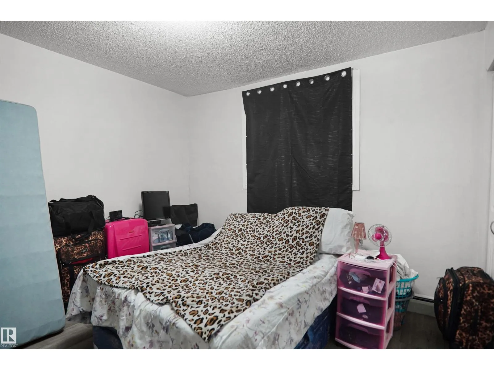 #106 10140 151 ST NW NW