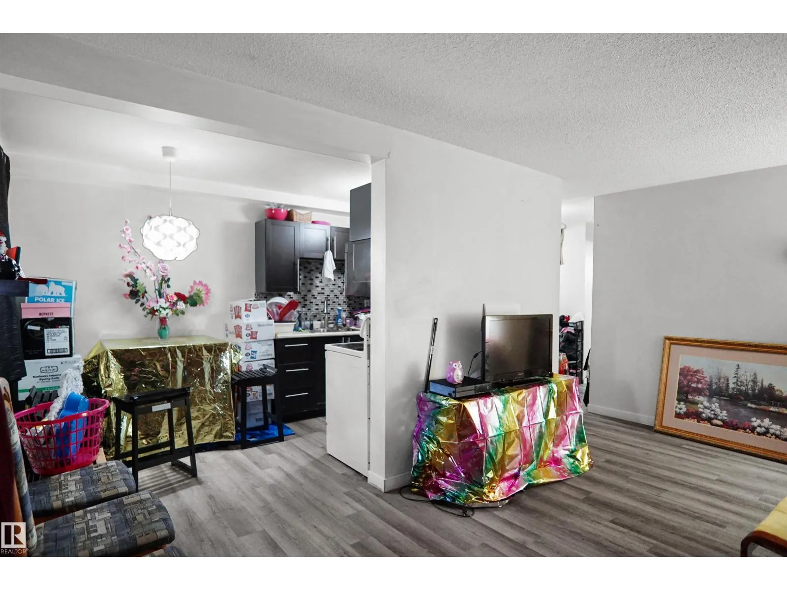 #106 10140 151 ST NW NW