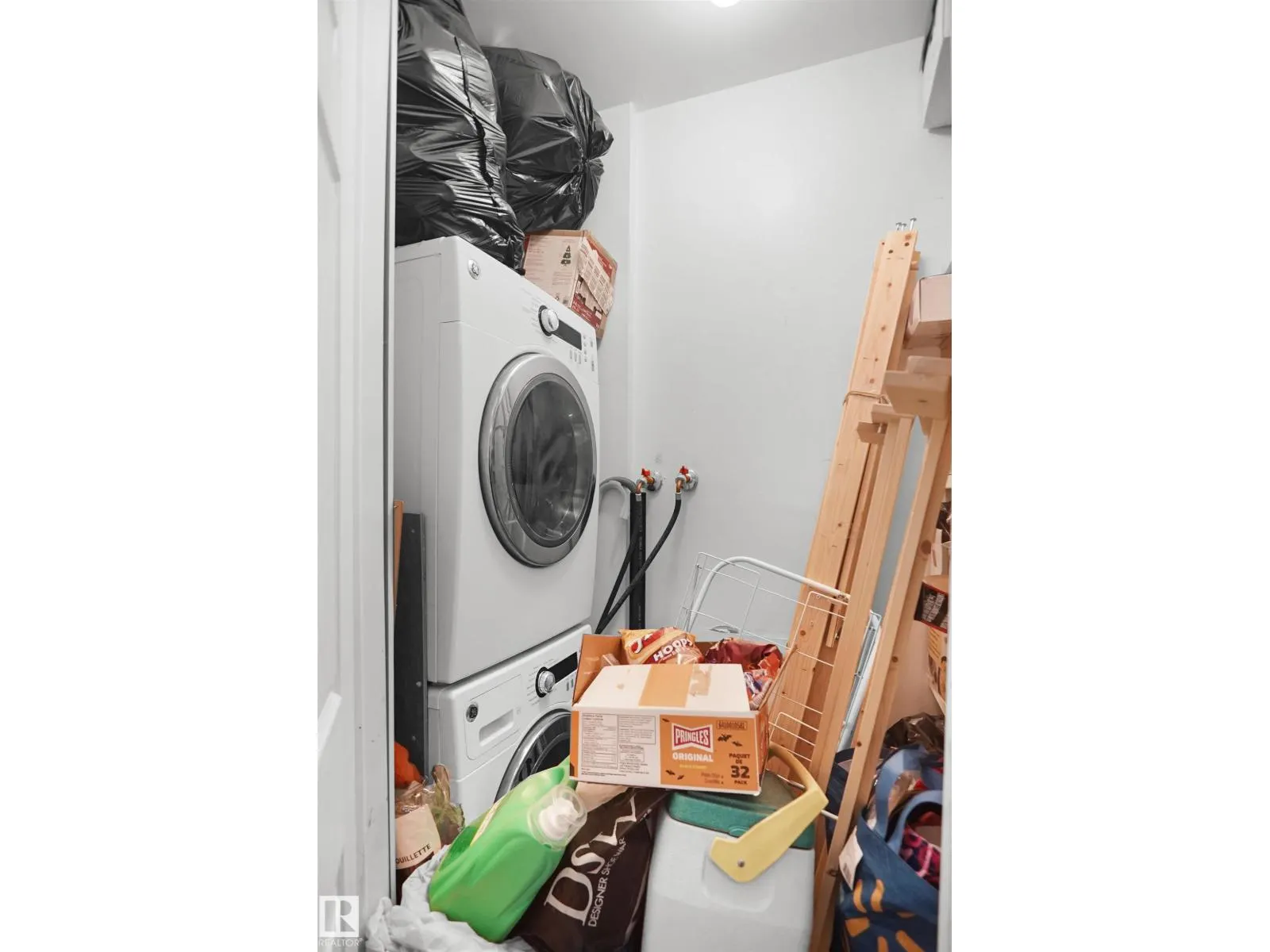#106 10140 151 ST NW NW