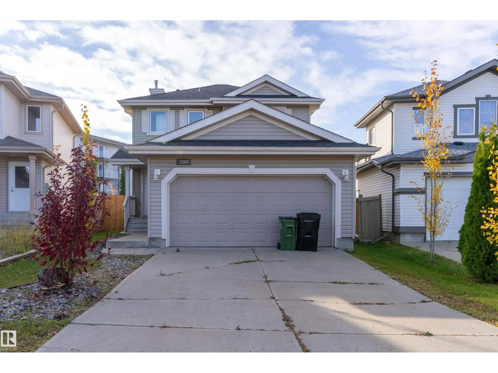 7847 7 AV SW