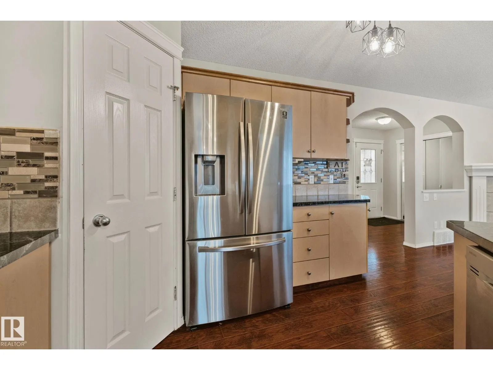 15140 141 ST NW