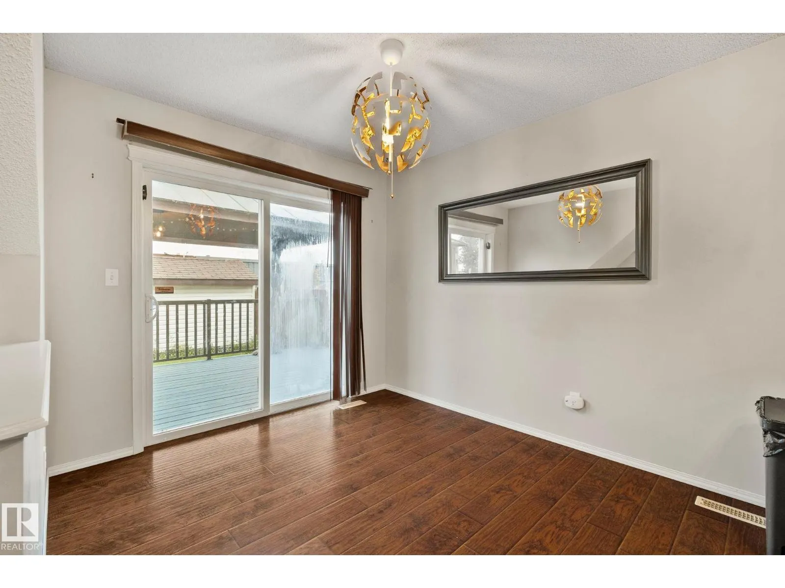 15140 141 ST NW