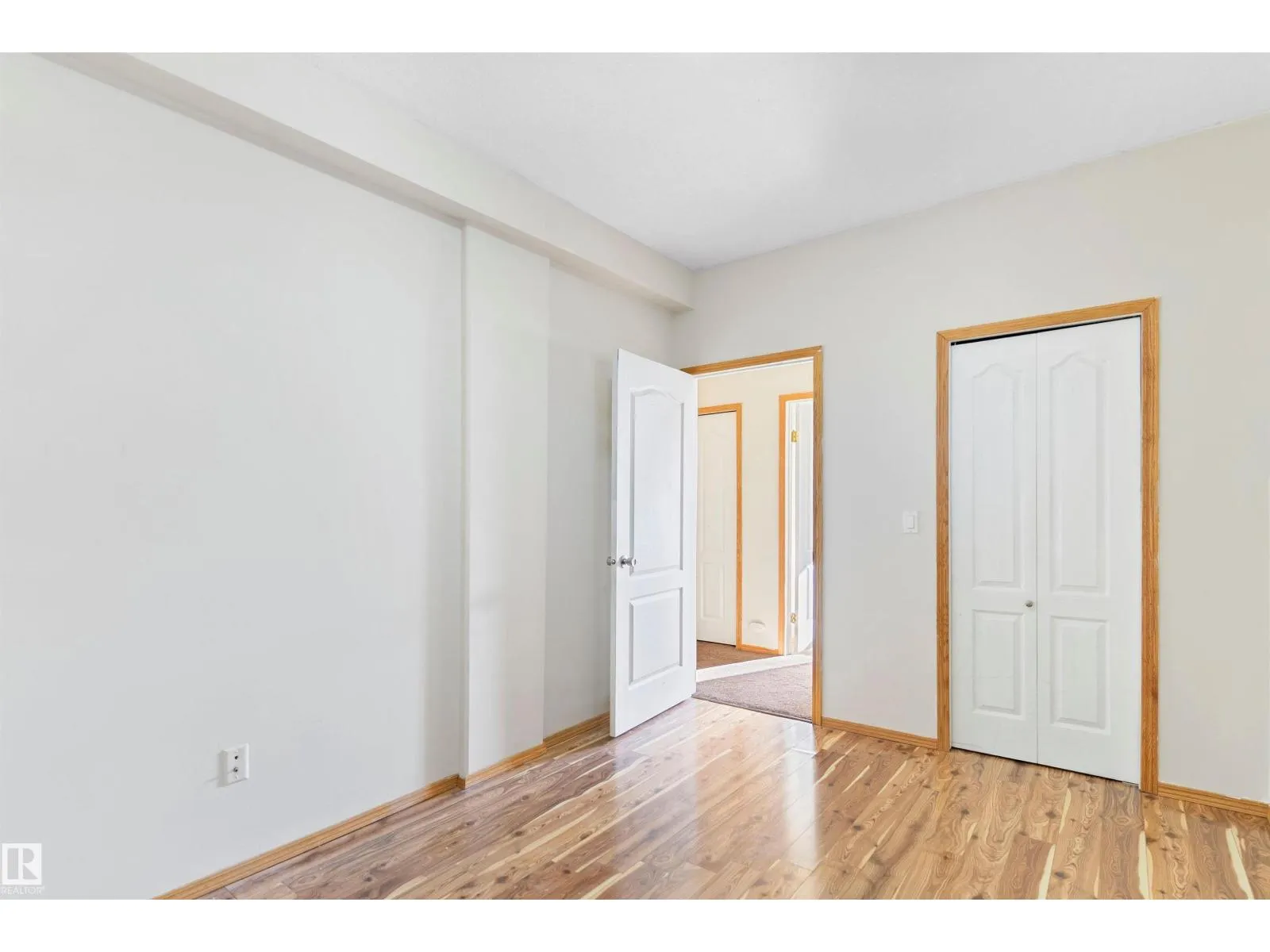 8010 166A AV NW