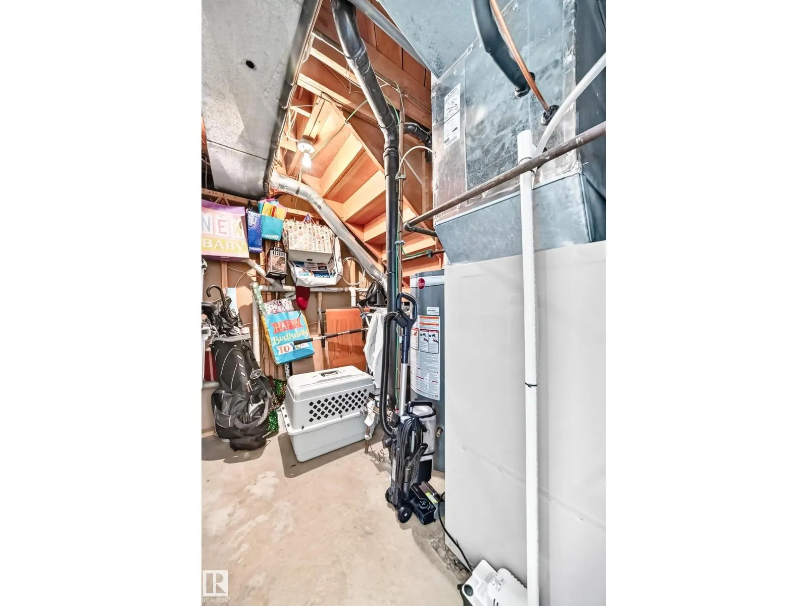87 WAVERLEY CR