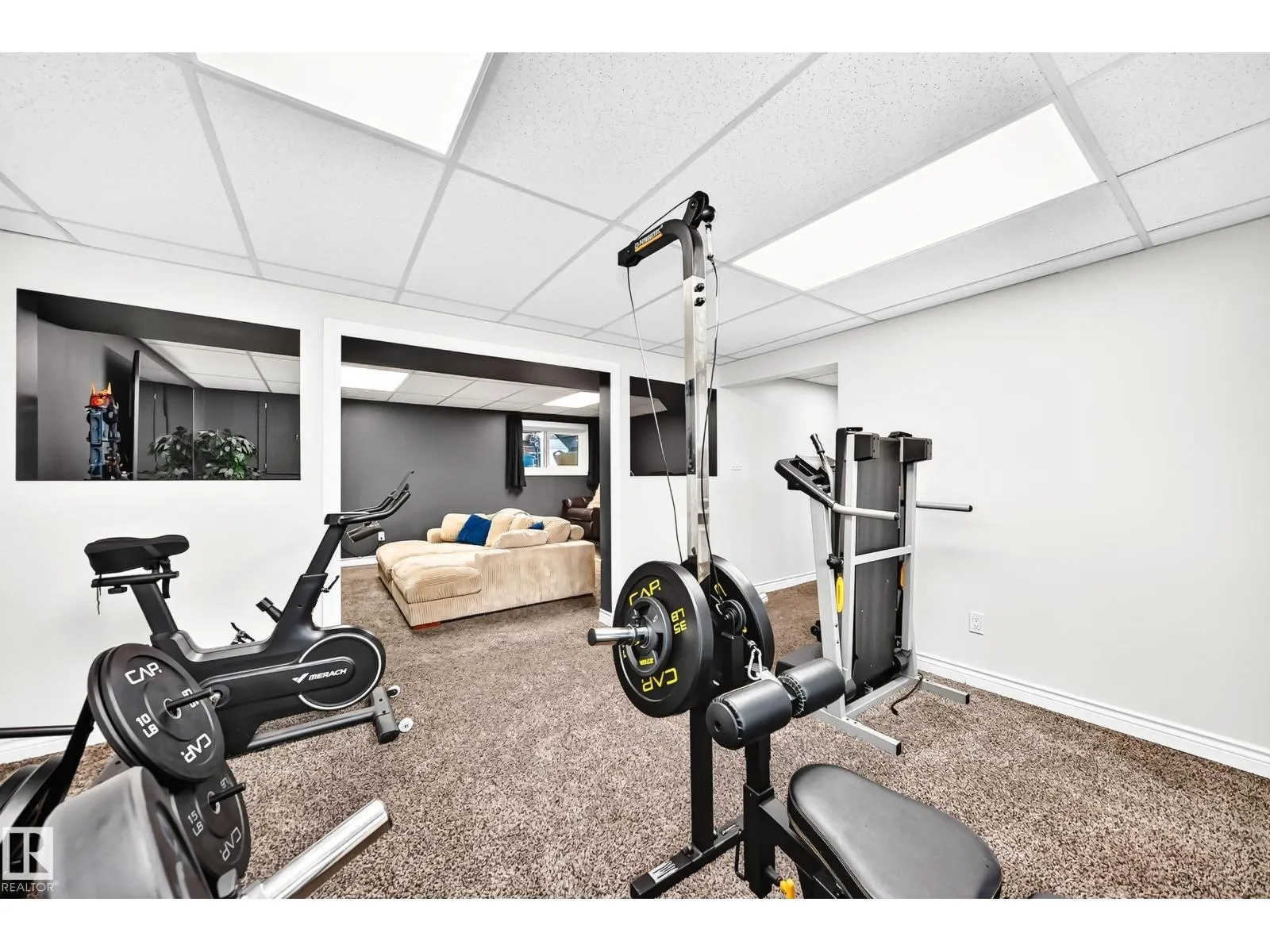 87 WAVERLEY CR