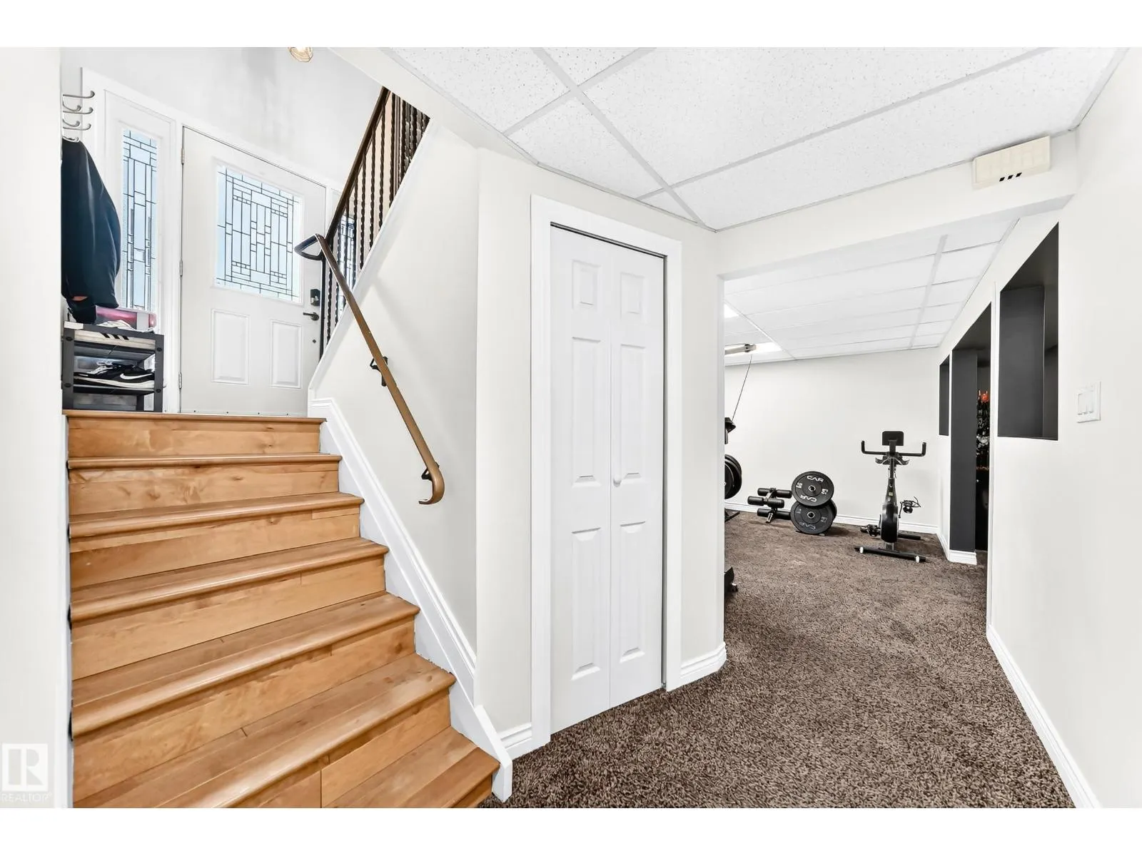 87 WAVERLEY CR