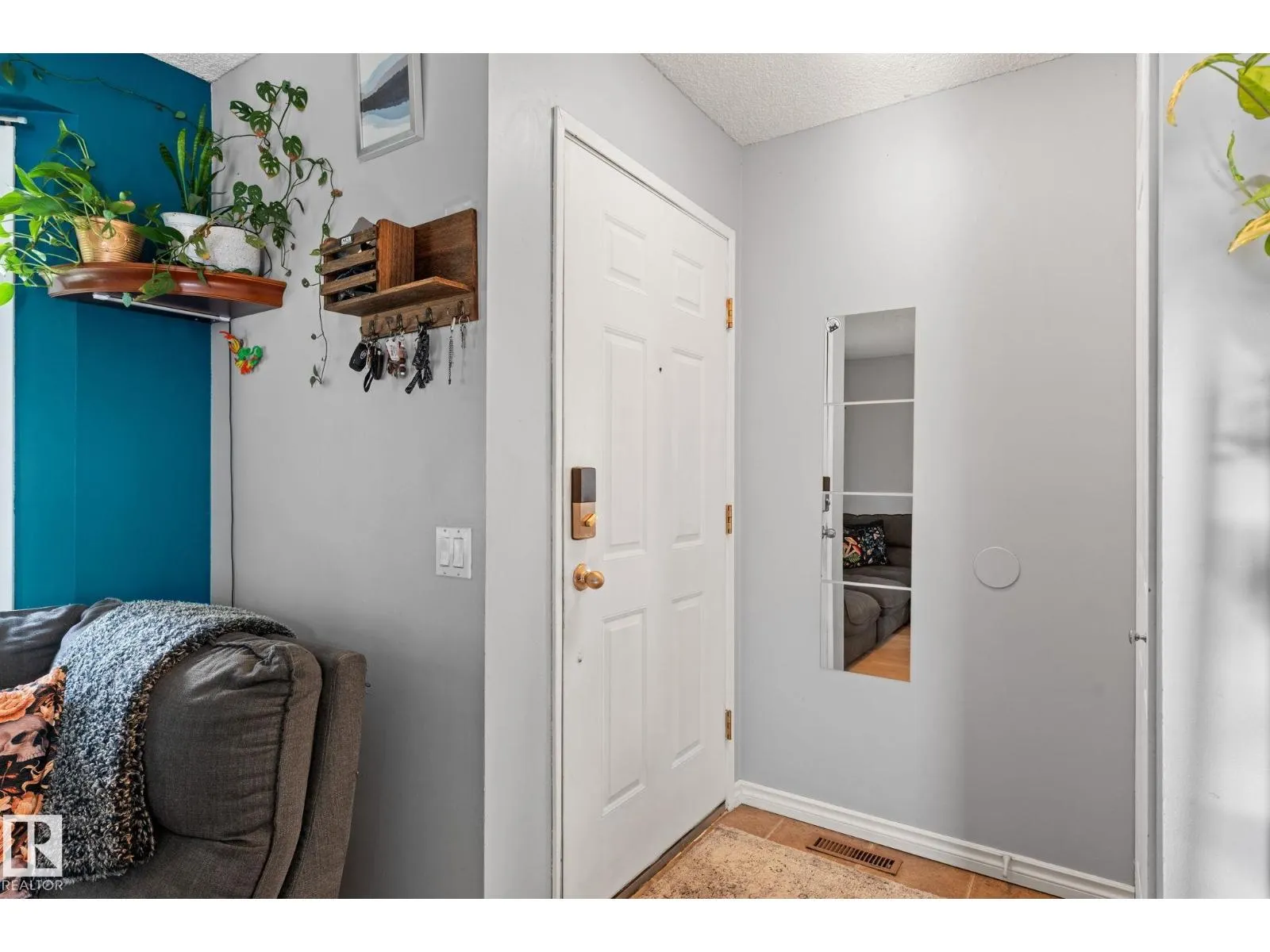 17607 91 ST NW