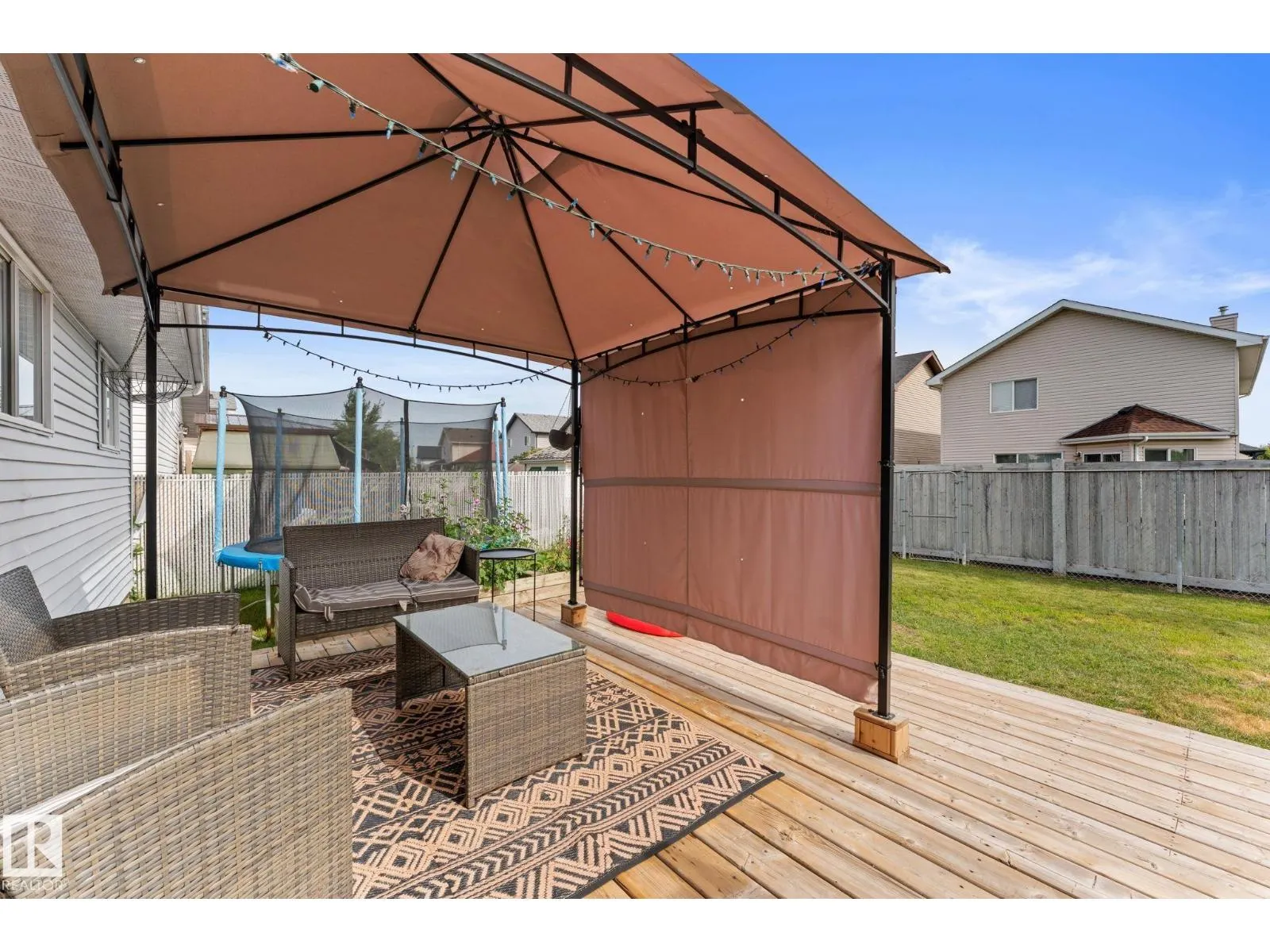 17607 91 ST NW