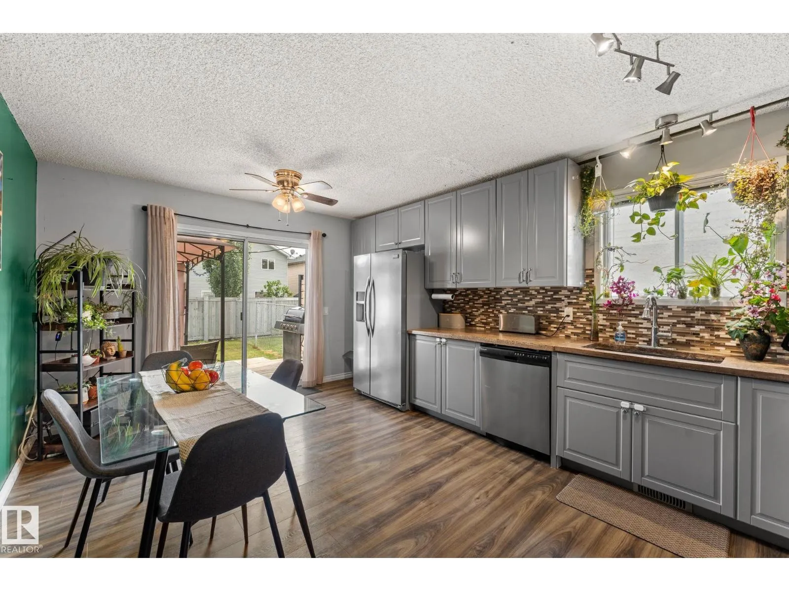 17607 91 ST NW