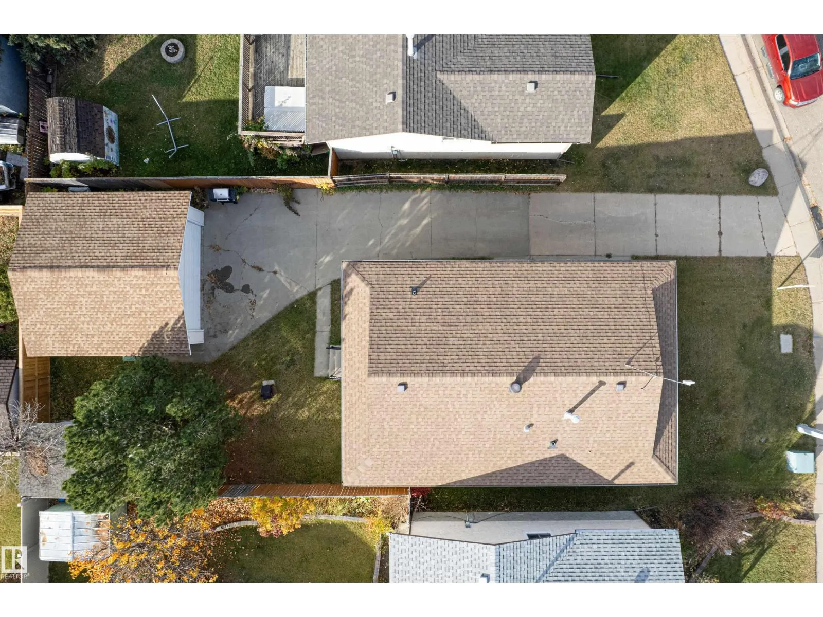 9224 82 ST