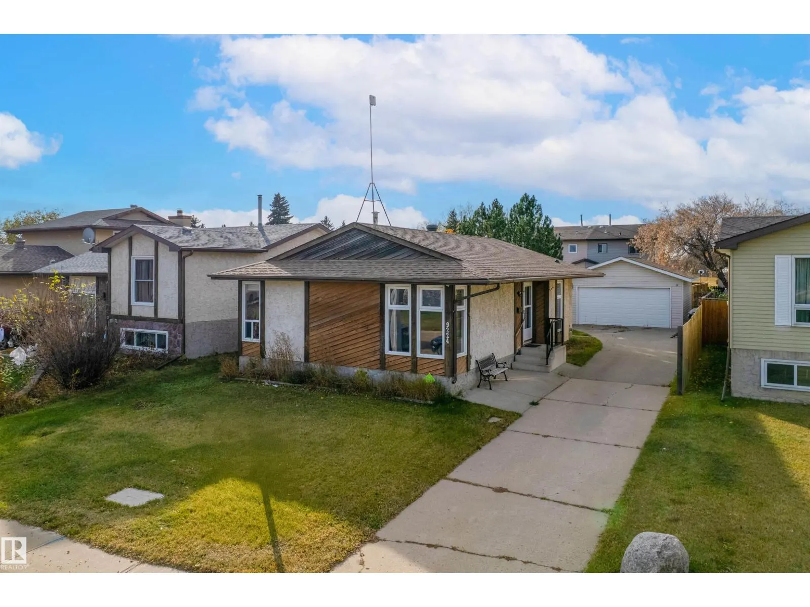 9224 82 ST